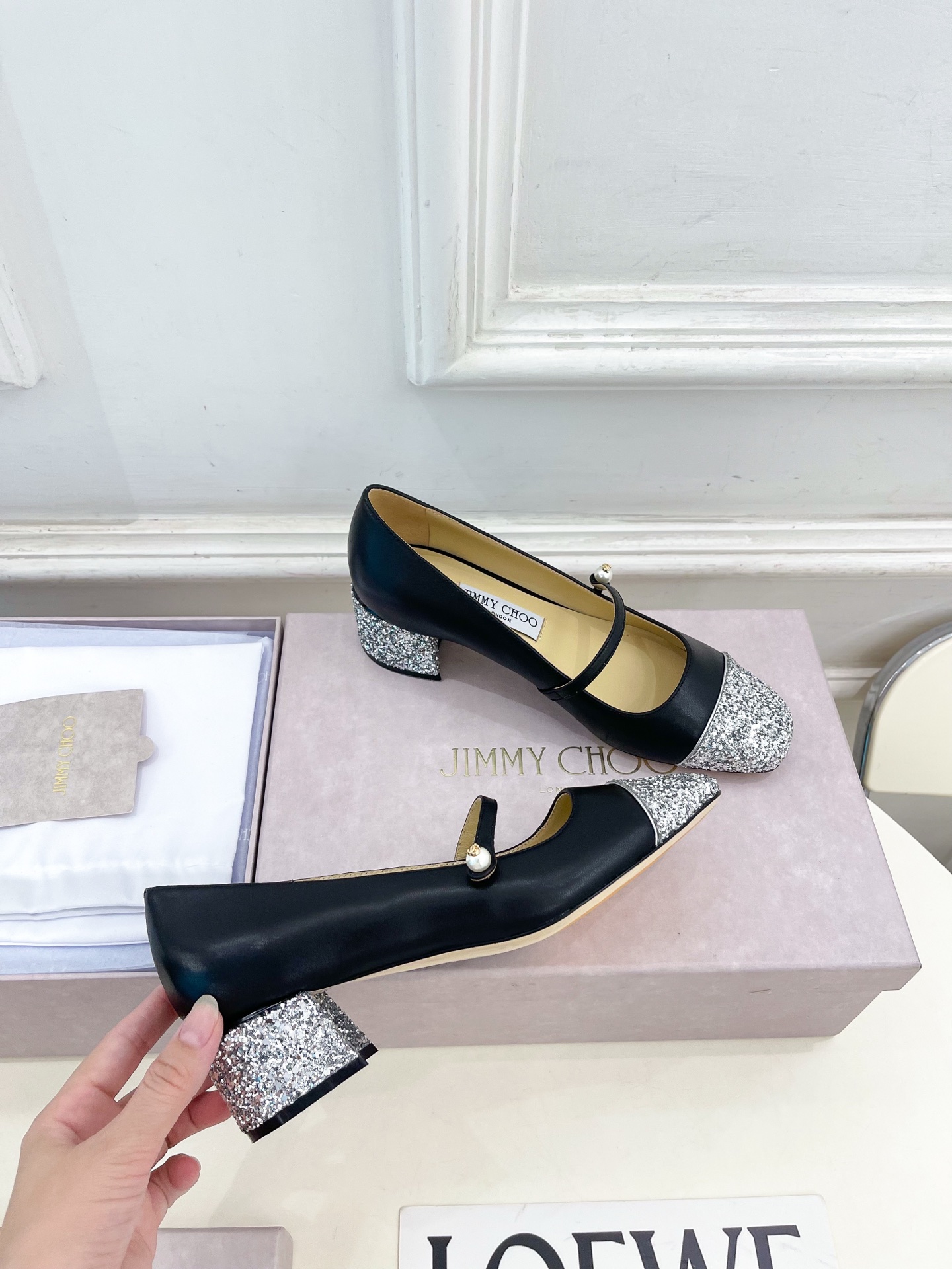 JimmyChoo✨吉米周 25ss ——— 2025秋冬新品 专柜最新 ELISA 45拼色珍珠粗跟玛