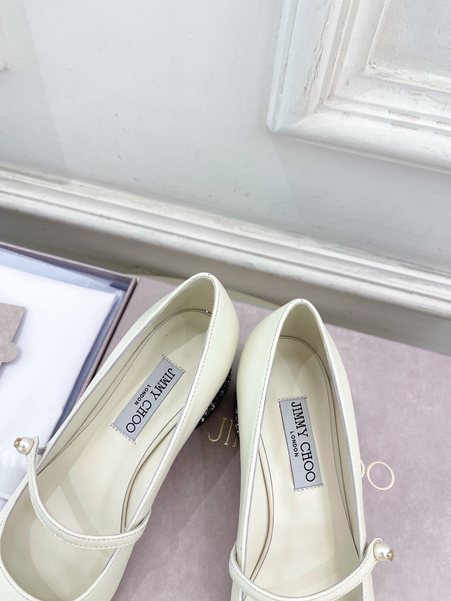 JimmyChoo✨吉米周 25ss ——— 2025秋冬新品 专柜最新 ELISA 45拼色珍珠粗跟玛