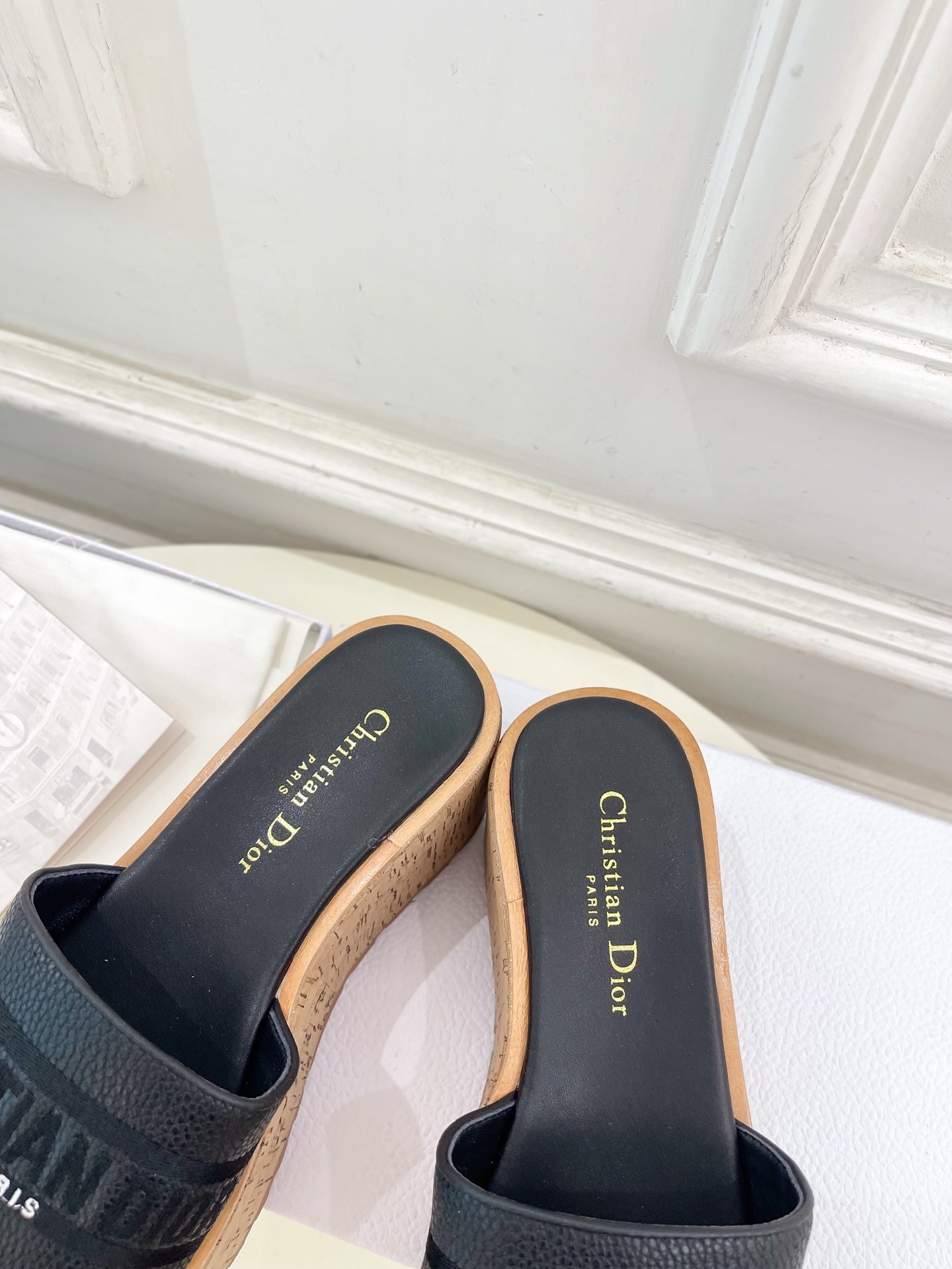Dior | 迪奥 25 𝐬𝐬 🧡💚2025春夏新品 顶级版本⚠️专柜主打新款 Dway 坡跟厚底凉拖