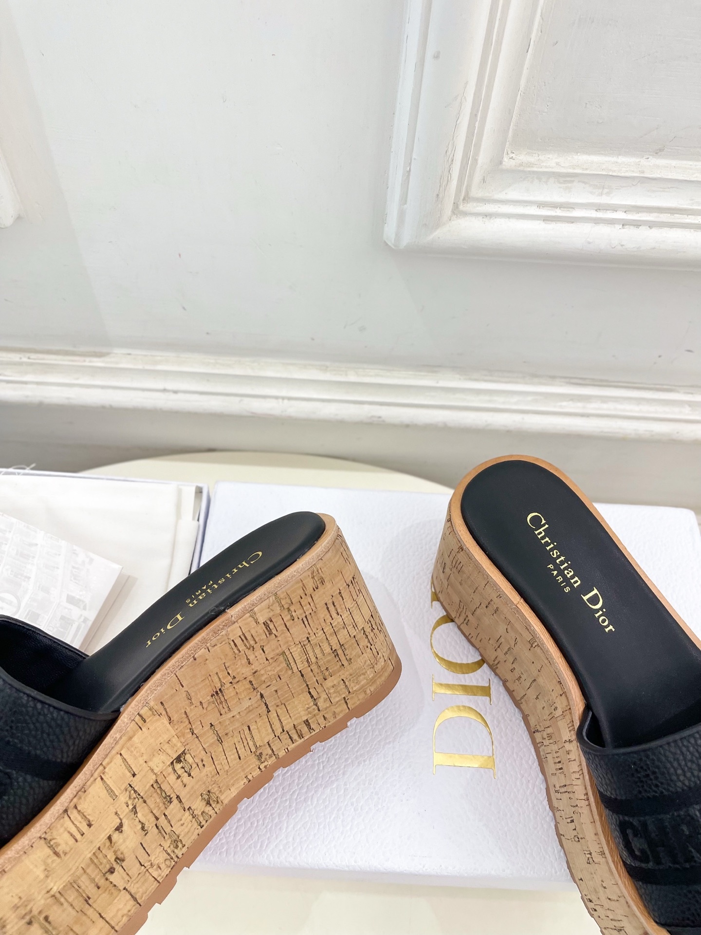 Dior | 迪奥 25 𝐬𝐬 🧡💚2025春夏新品 顶级版本⚠️专柜主打新款 Dway 坡跟厚底凉拖