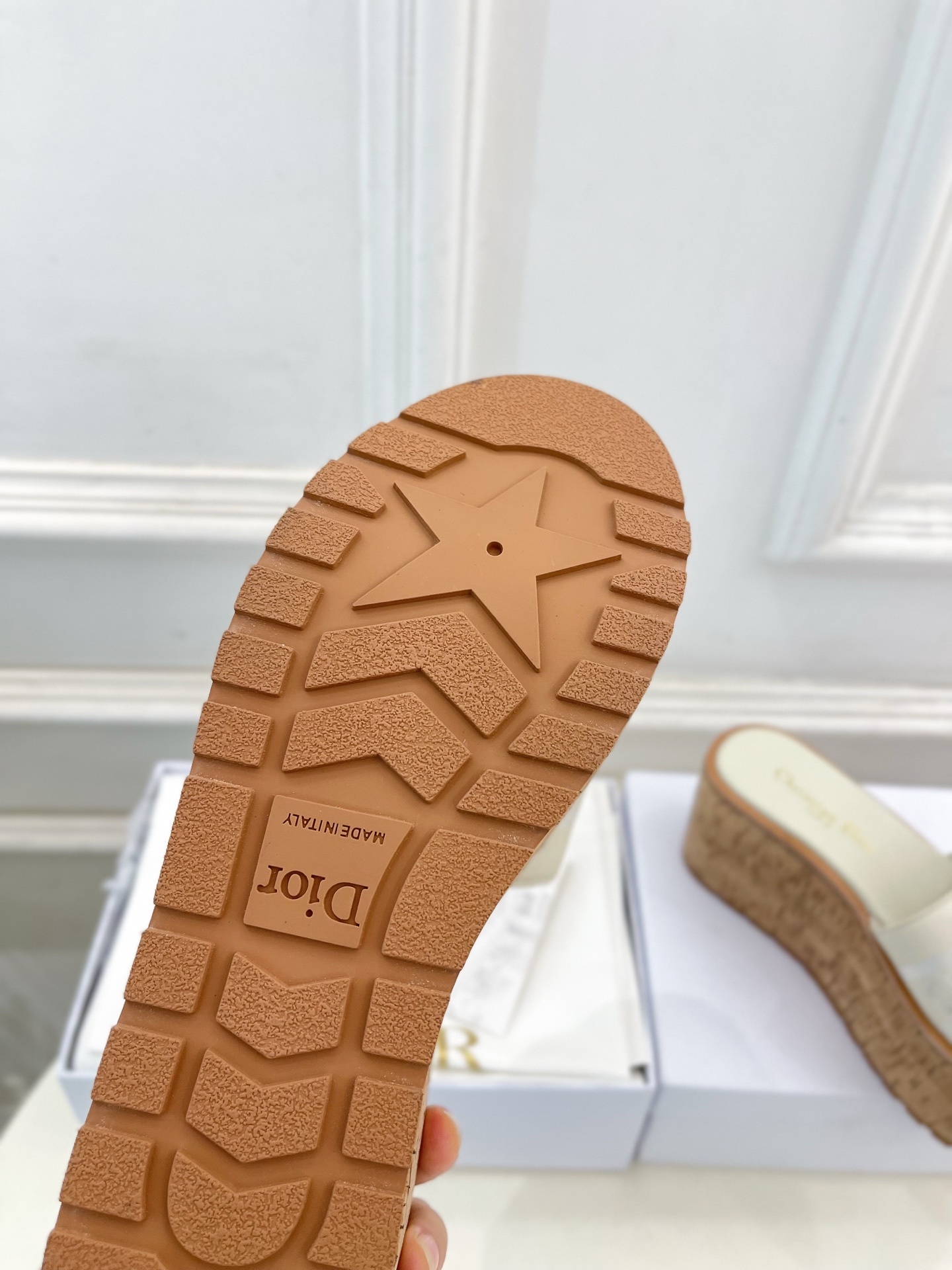 Dior | 迪奥 25 𝐬𝐬 🧡💚2025春夏新品 顶级版本⚠️专柜主打新款 Dway 坡跟厚底凉拖