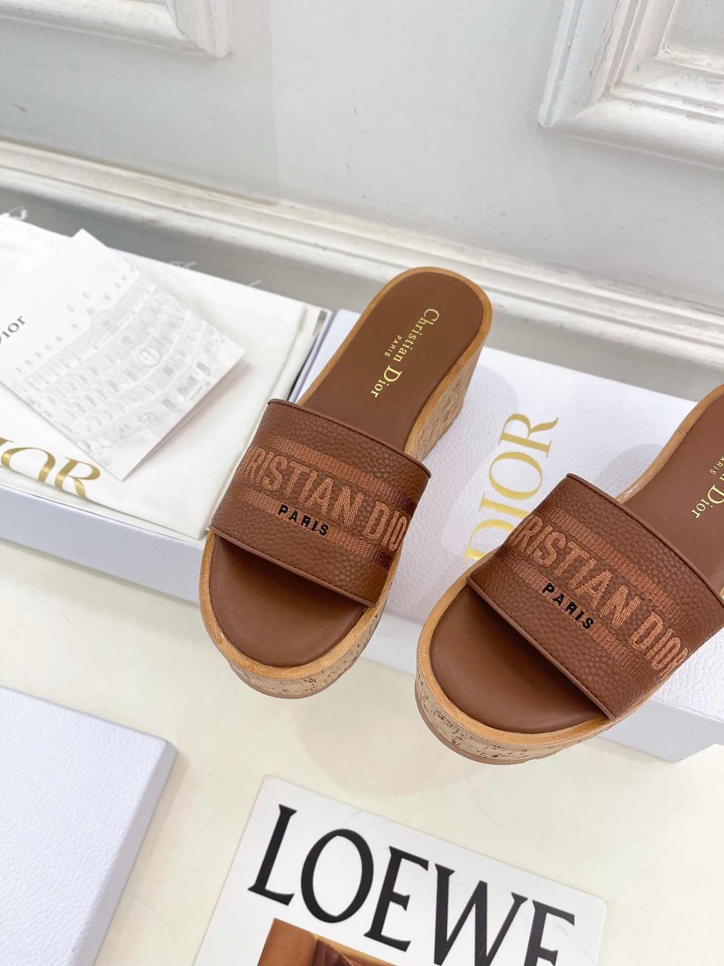 Dior | 迪奥 25 𝐬𝐬 🧡💚2025春夏新品 顶级版本⚠️专柜主打新款 Dway 坡跟厚底凉拖