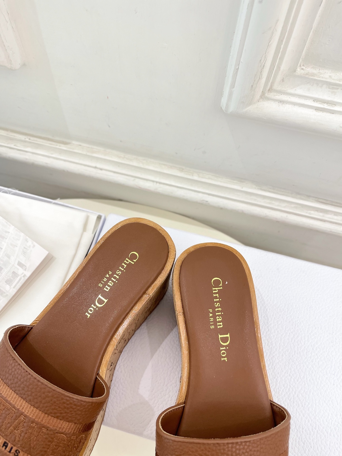 Dior | 迪奥 25 𝐬𝐬 🧡💚2025春夏新品 顶级版本⚠️专柜主打新款 Dway 坡跟厚底凉拖