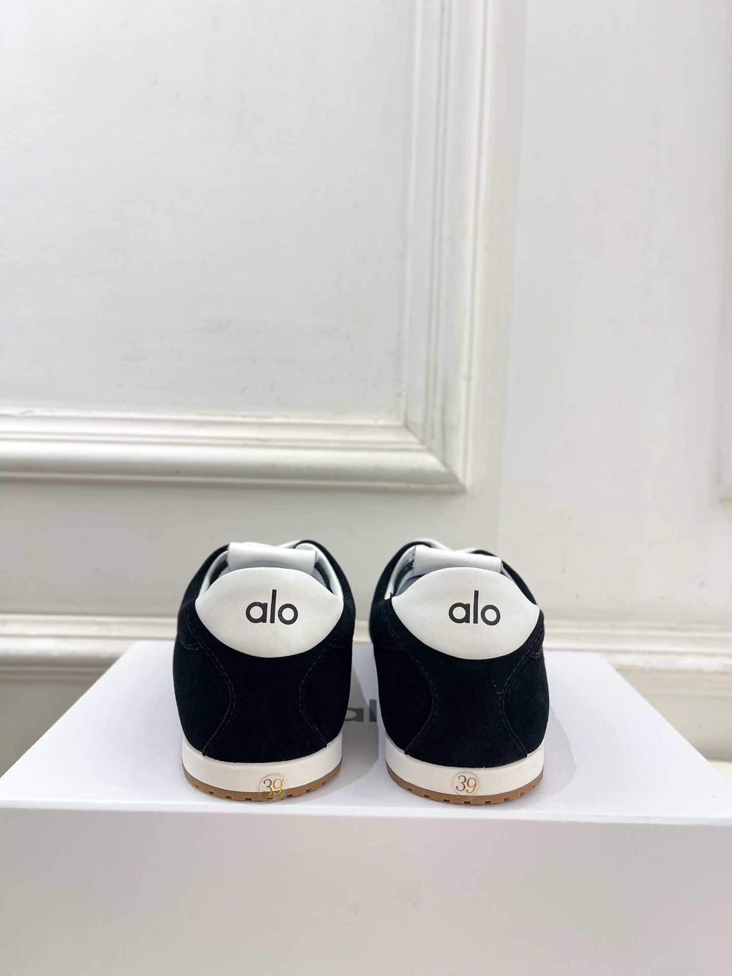 alo 2025秋冬新品 德训系带运动休闲鞋上新!🔜 BS这一季的alo真的是开了挂、太有特色了 今年必