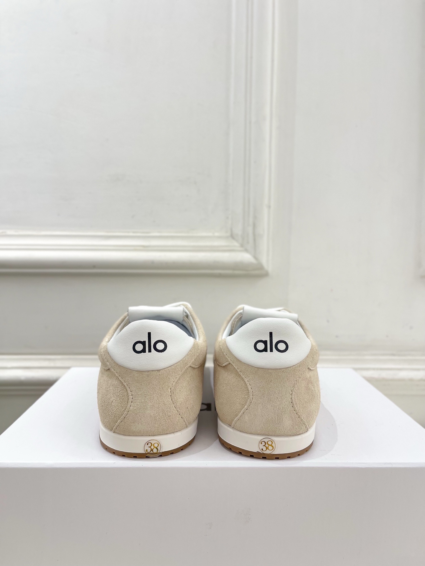 alo 2025秋冬新品 德训系带运动休闲鞋上新!🔜 BS这一季的alo真的是开了挂、太有特色了 今年必