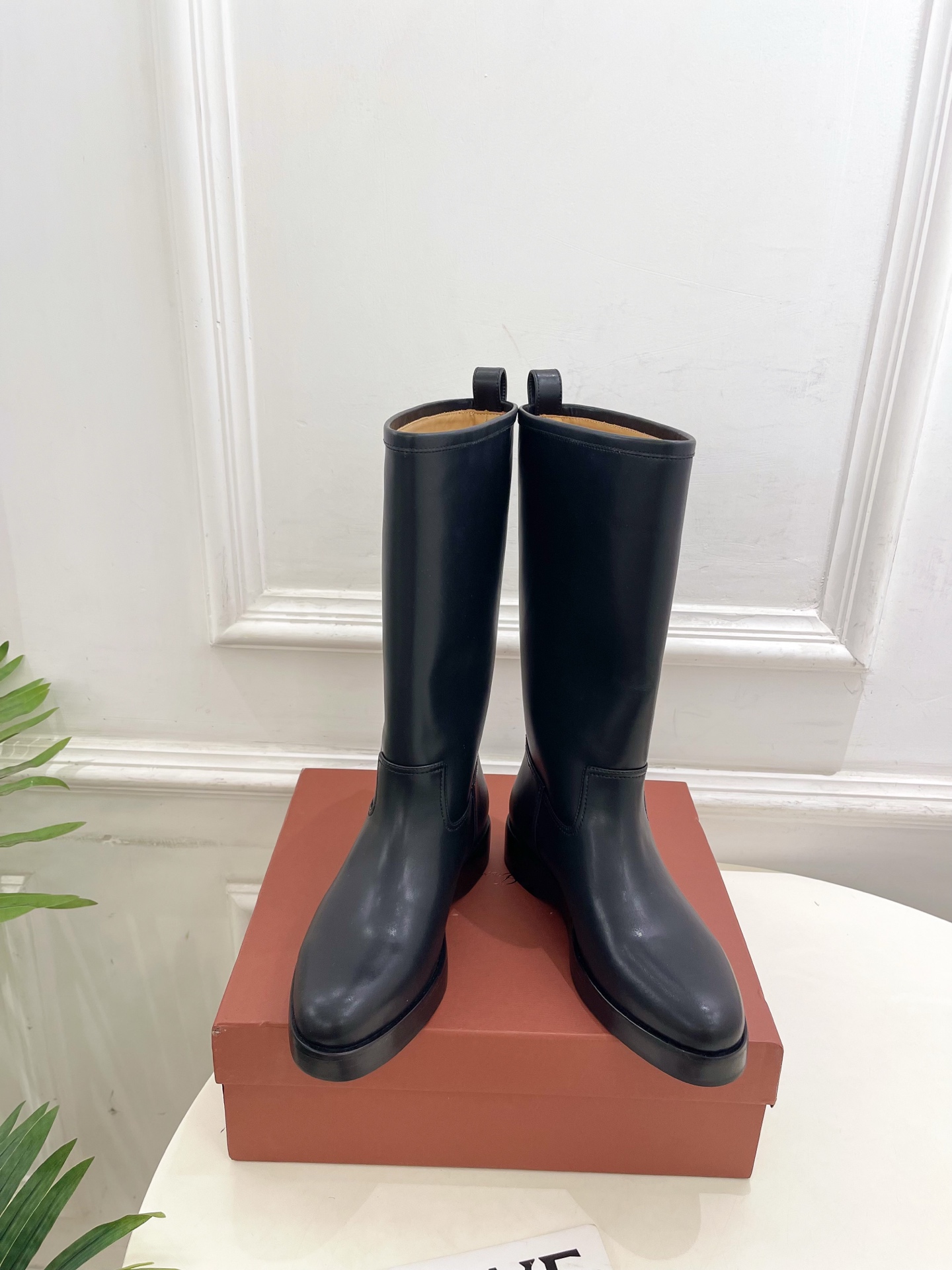 Loro Piana 乐悠翩雅 代购级别⚠️2025秋冬新品 复古简约中筒靴—————————LP是意大