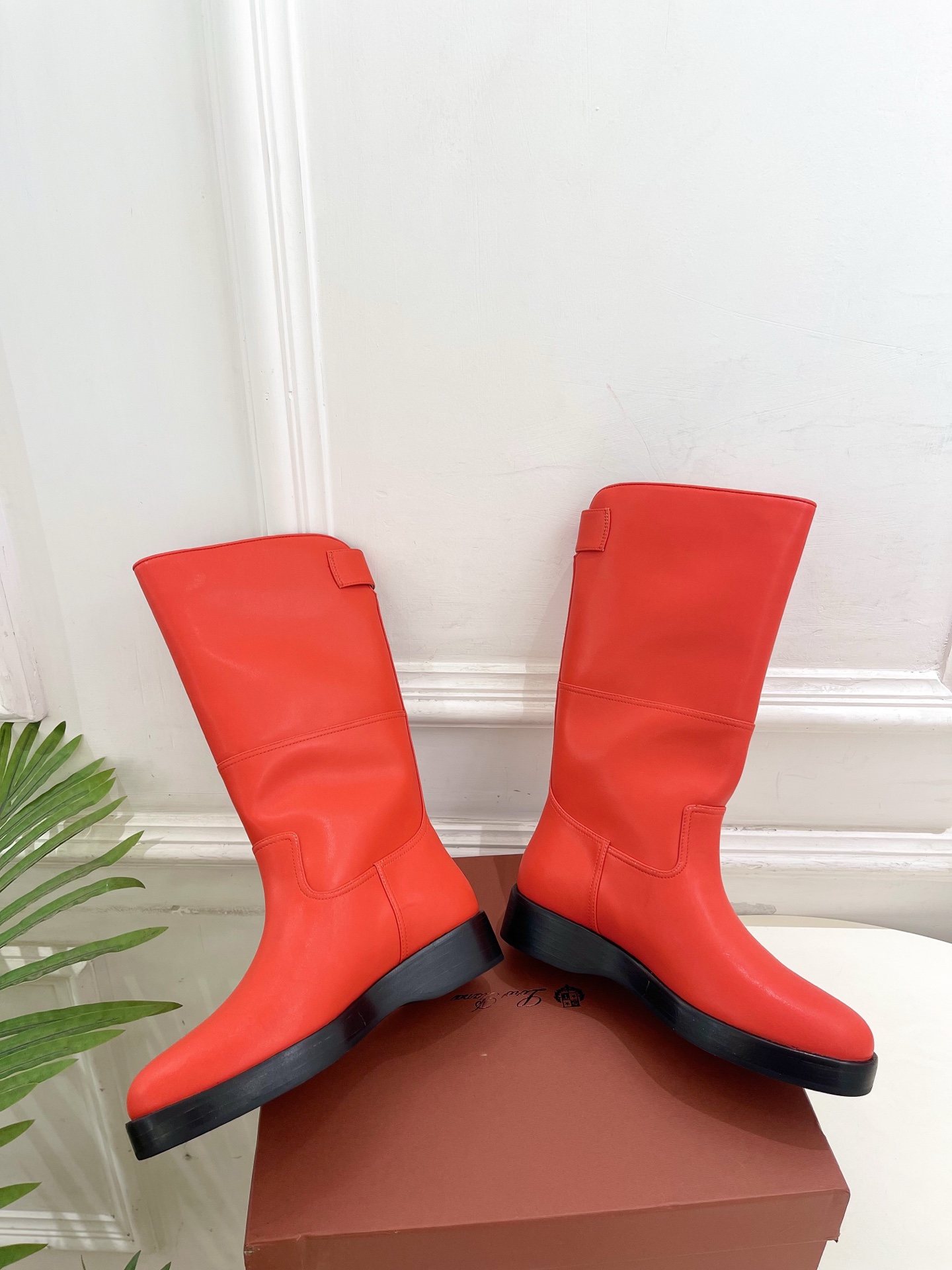 Loro Piana 乐悠翩雅 代购级别⚠️2025秋冬新品 复古简约扣带中筒靴—————————LP是