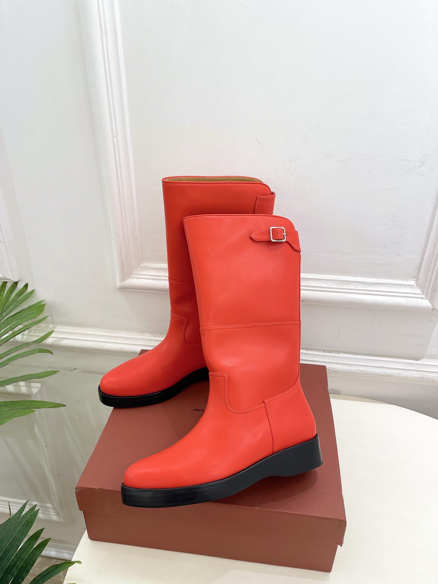 Loro Piana 乐悠翩雅 代购级别⚠️2025秋冬新品 复古简约扣带中筒靴—————————LP是