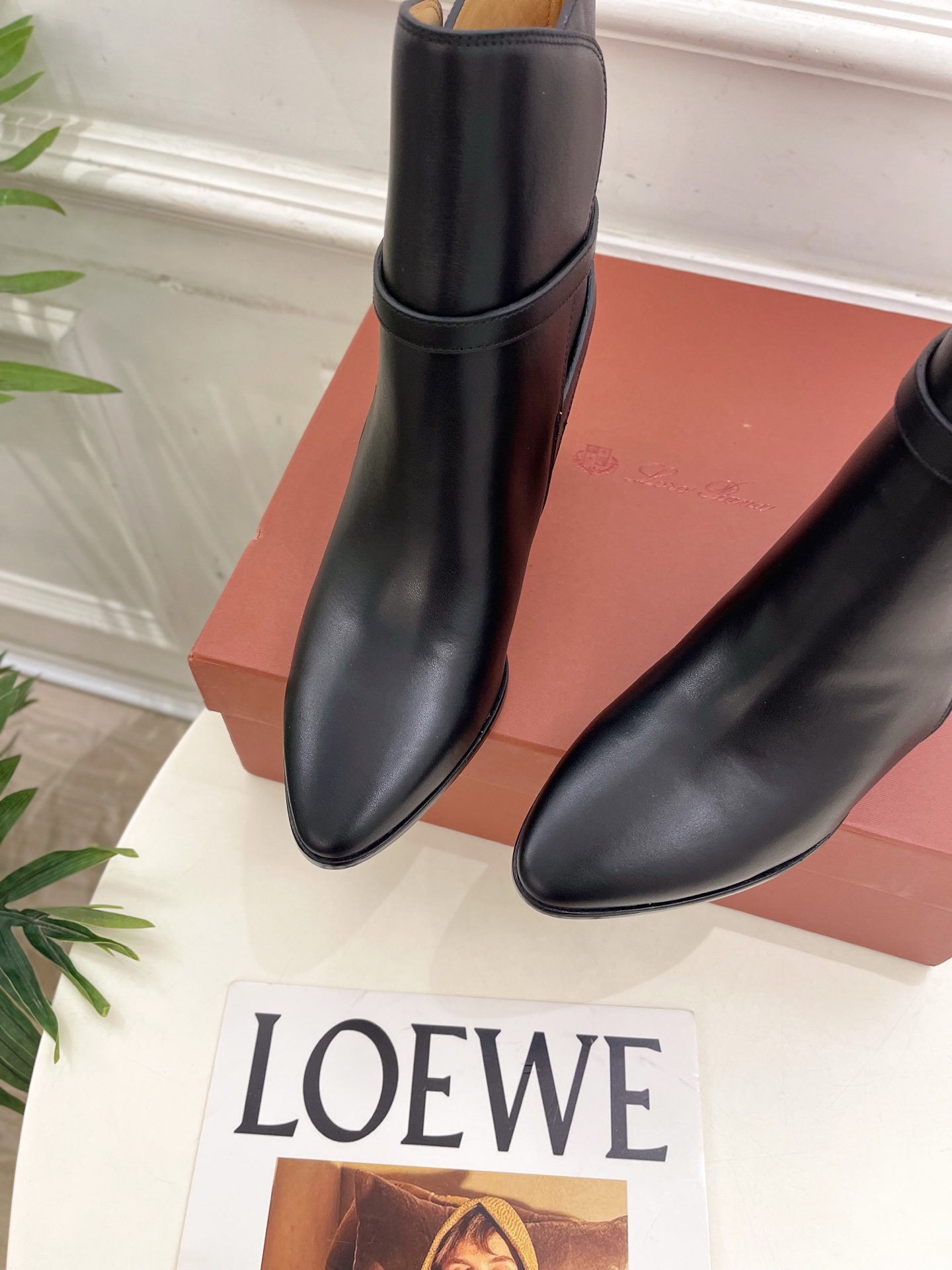 Loro Piana 乐悠翩雅 代购级别⚠️2025秋冬新品 复古简约扣带短靴—————————LP是意