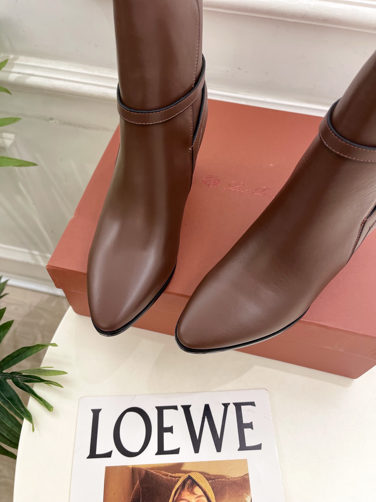 Loro Piana 乐悠翩雅 代购级别⚠️2025秋冬新品 复古简约扣带短靴—————————LP是意