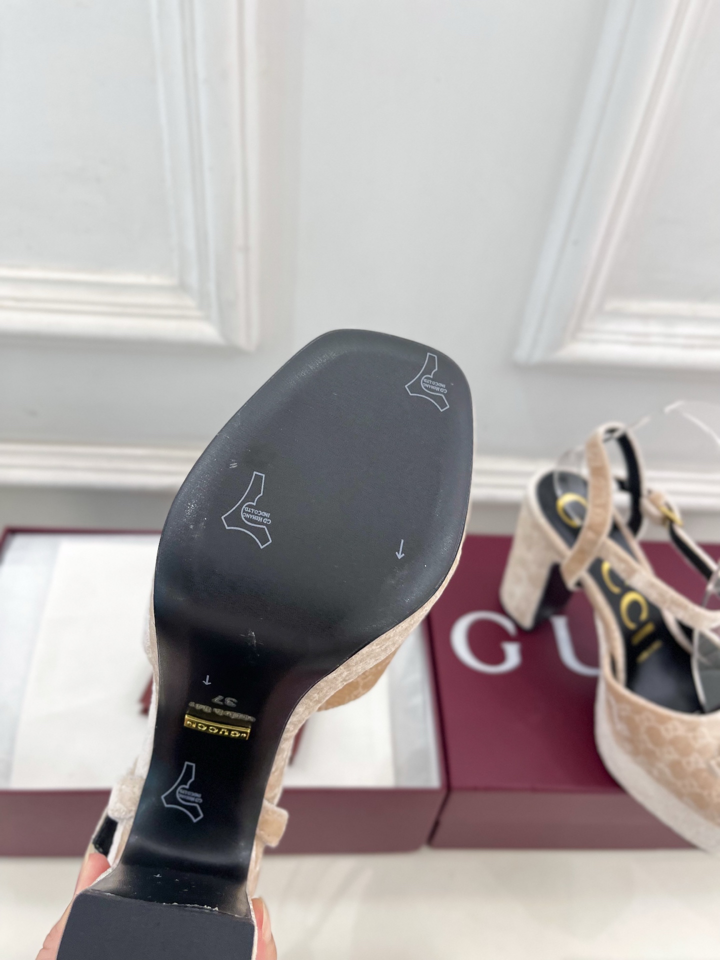 Gucci | 古驰 25𝐬𝐬 ⭐️ G家 主打系列终于面世，狠货值得期待！原有的经典 创造新设计 ✨❥