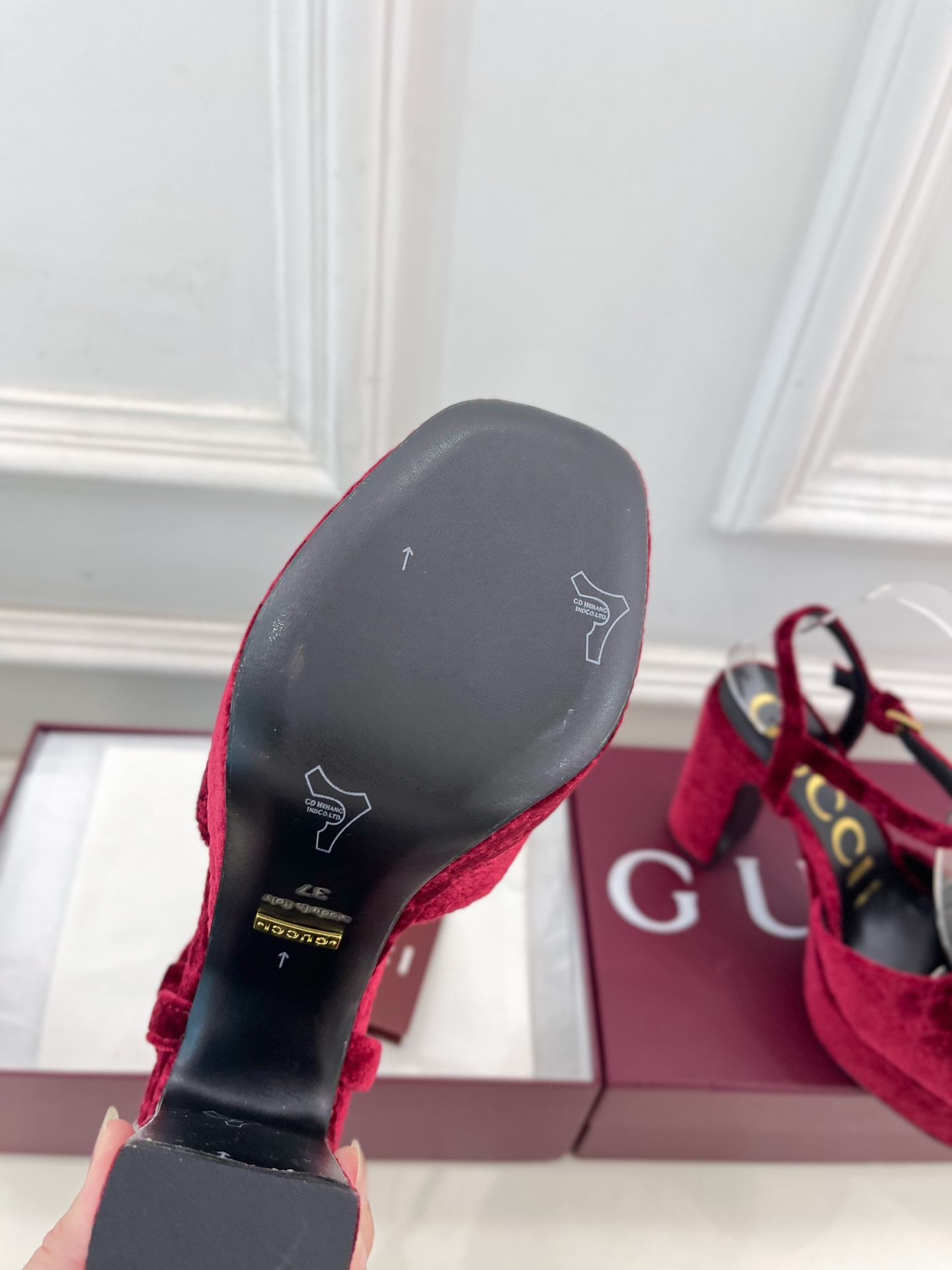 Gucci | 古驰 25𝐬𝐬 ⭐️ G家 主打系列终于面世，狠货值得期待！原有的经典 创造新设计 ✨❥
