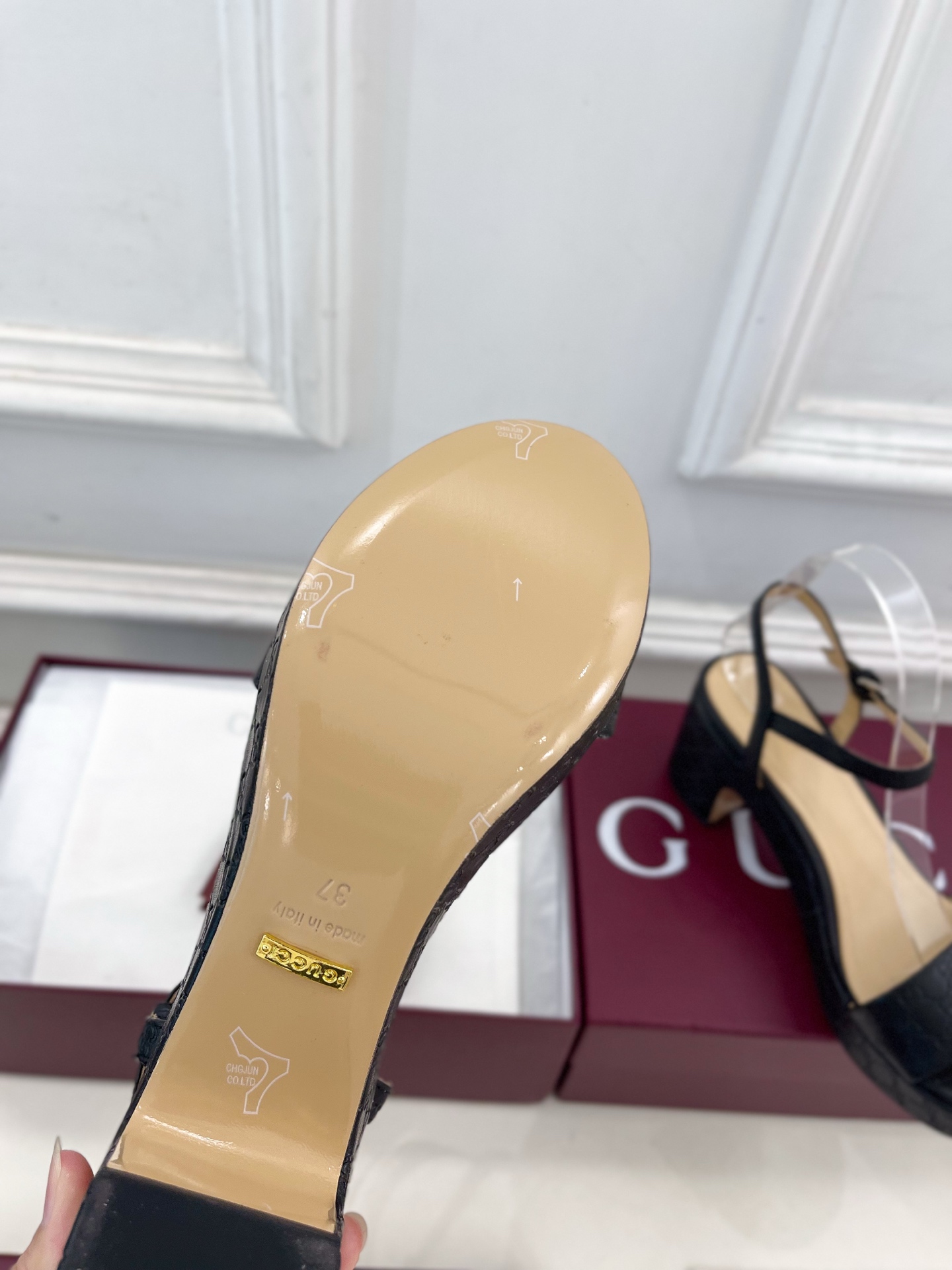 Gucci | 古驰 25𝐬𝐬 ⭐️ G家 主打系列终于面世，狠货值得期待！原有的经典 创造新设计 ✨❥