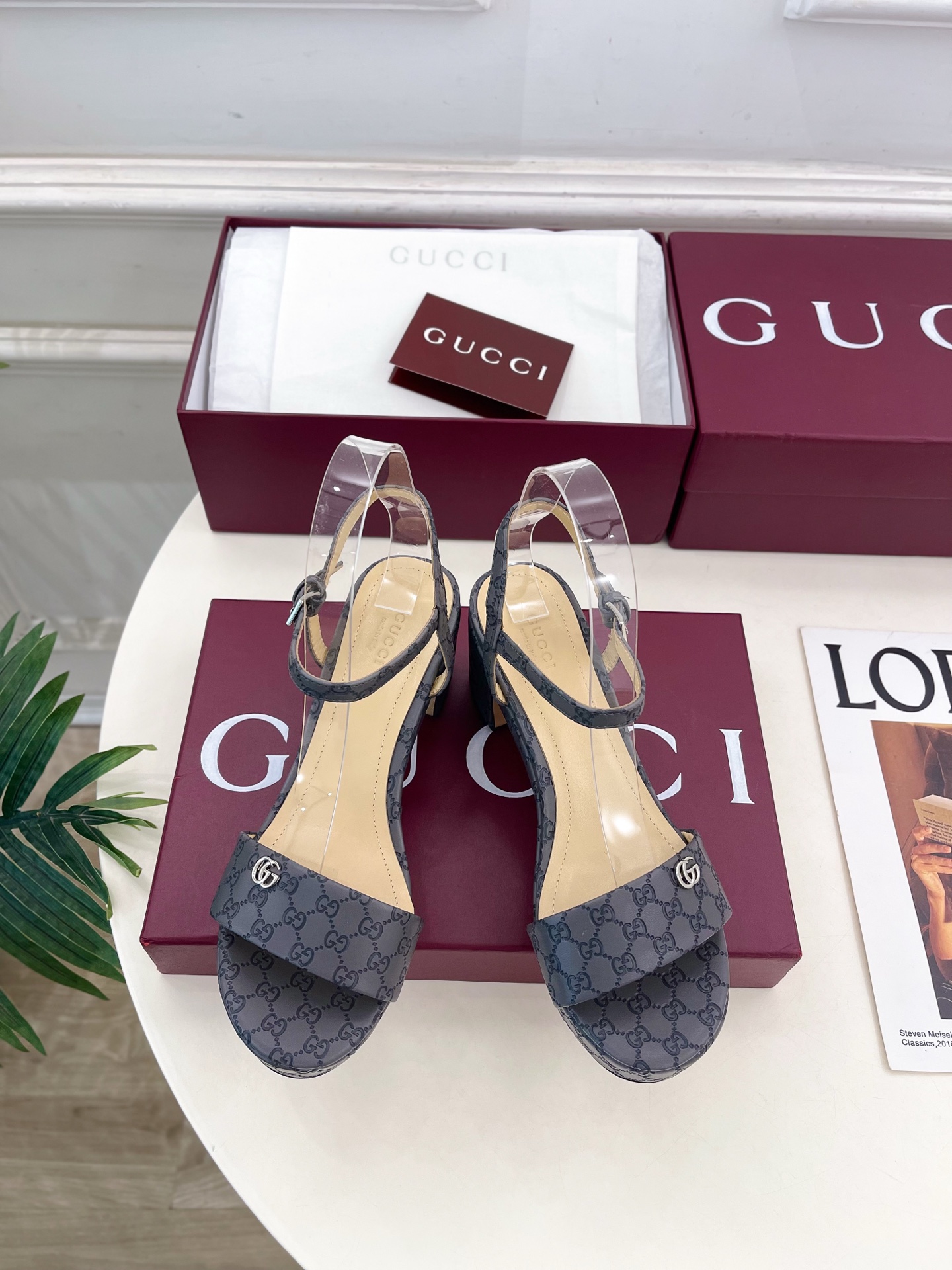 Gucci | 古驰 25𝐬𝐬 ⭐️ G家 主打系列终于面世，狠货值得期待！原有的经典 创造新设计 ✨❥