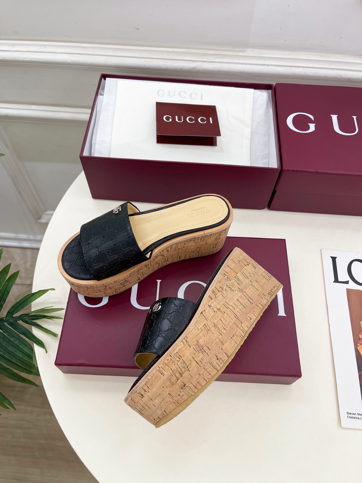 Gucci | 古驰 25𝐬𝐬 ⭐️ G家 主打系列终于面世，狠货值得期待！原有的经典 创造新设计 ✨❥