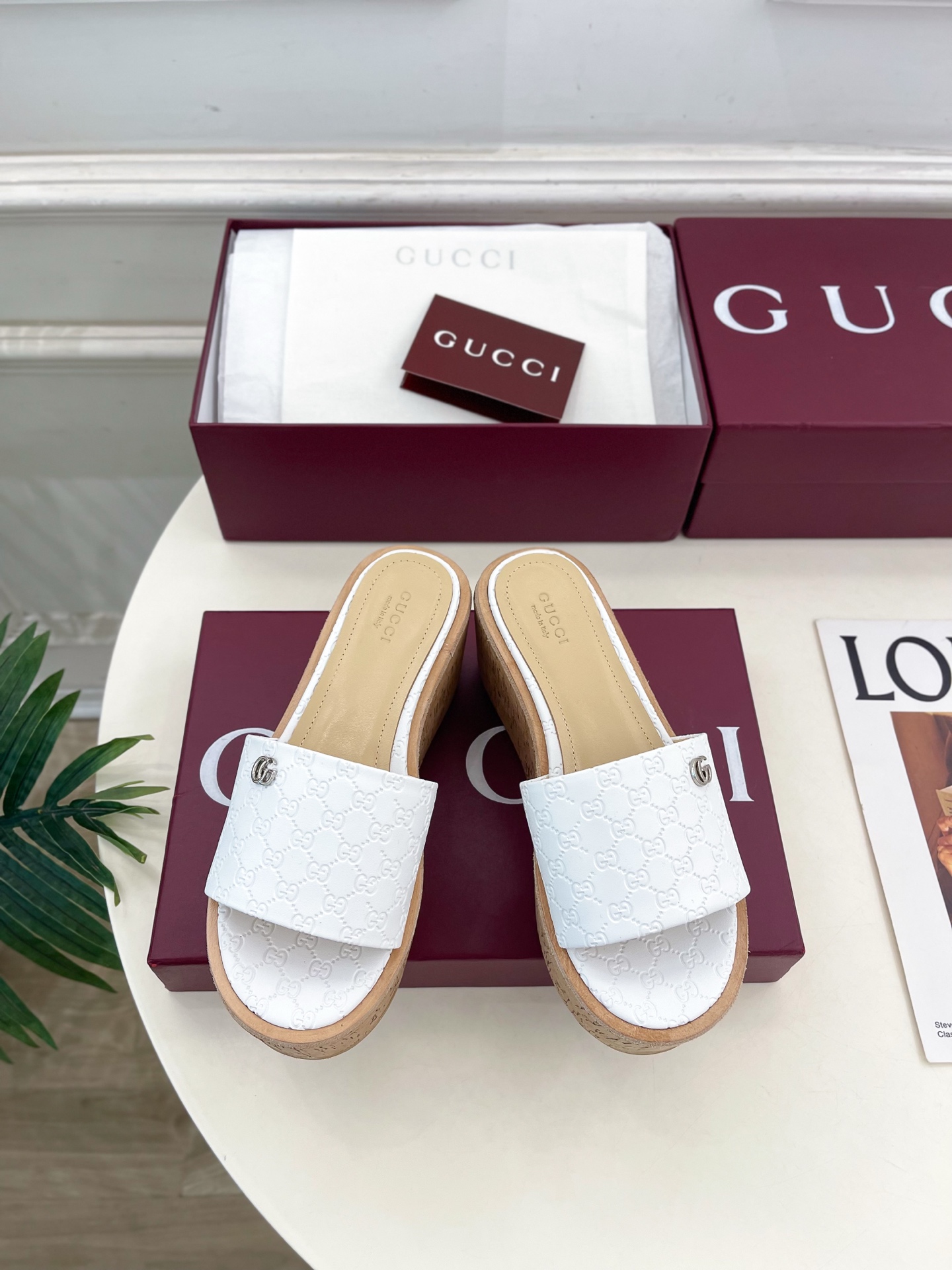 Gucci | 古驰 25𝐬𝐬 ⭐️ G家 主打系列终于面世，狠货值得期待！原有的经典 创造新设计 ✨❥