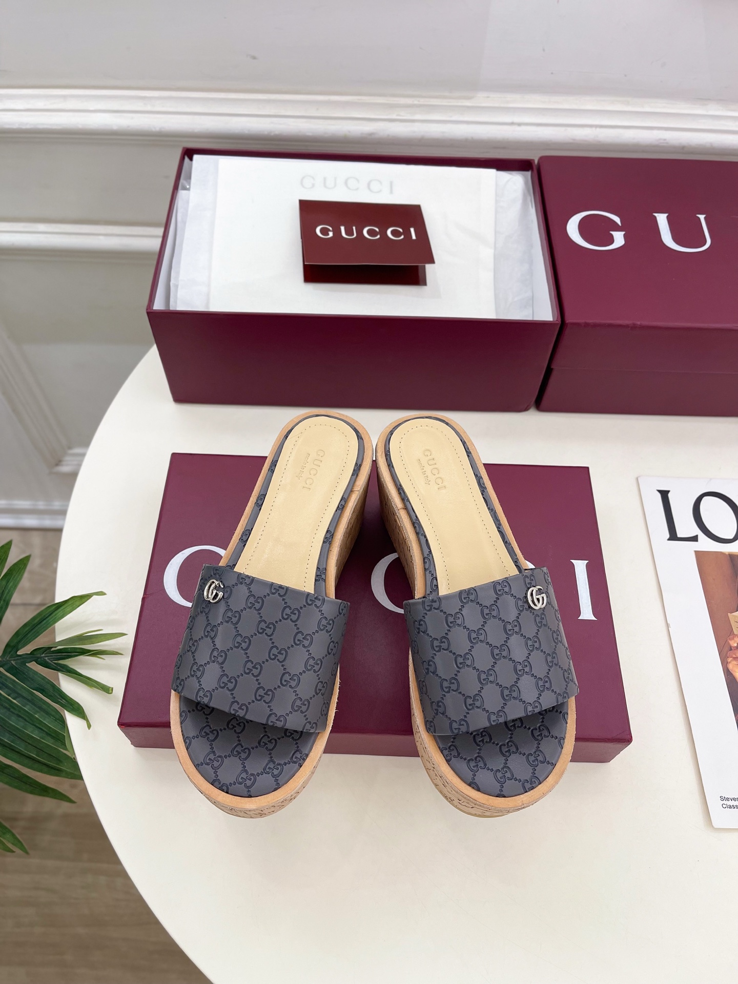 Gucci | 古驰 25𝐬𝐬 ⭐️ G家 主打系列终于面世，狠货值得期待！原有的经典 创造新设计 ✨❥