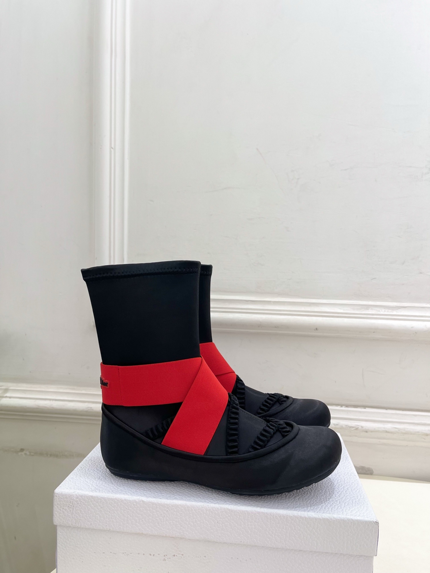 Dior | 迪奥 25𝐬𝐬 🧡💚2025春夏新品 顶级版本⚠️专柜主打新款Dior Shade字母交叉
