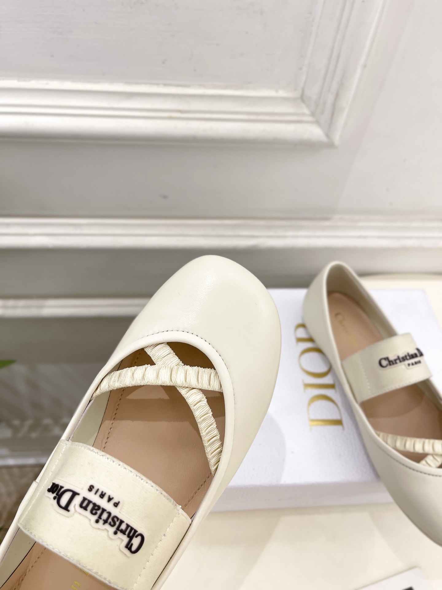 Dior | 迪奥 25𝐬𝐬 🧡💚2025春夏新品 顶级版本⚠️专柜主打新款 Dior Shade字母弹