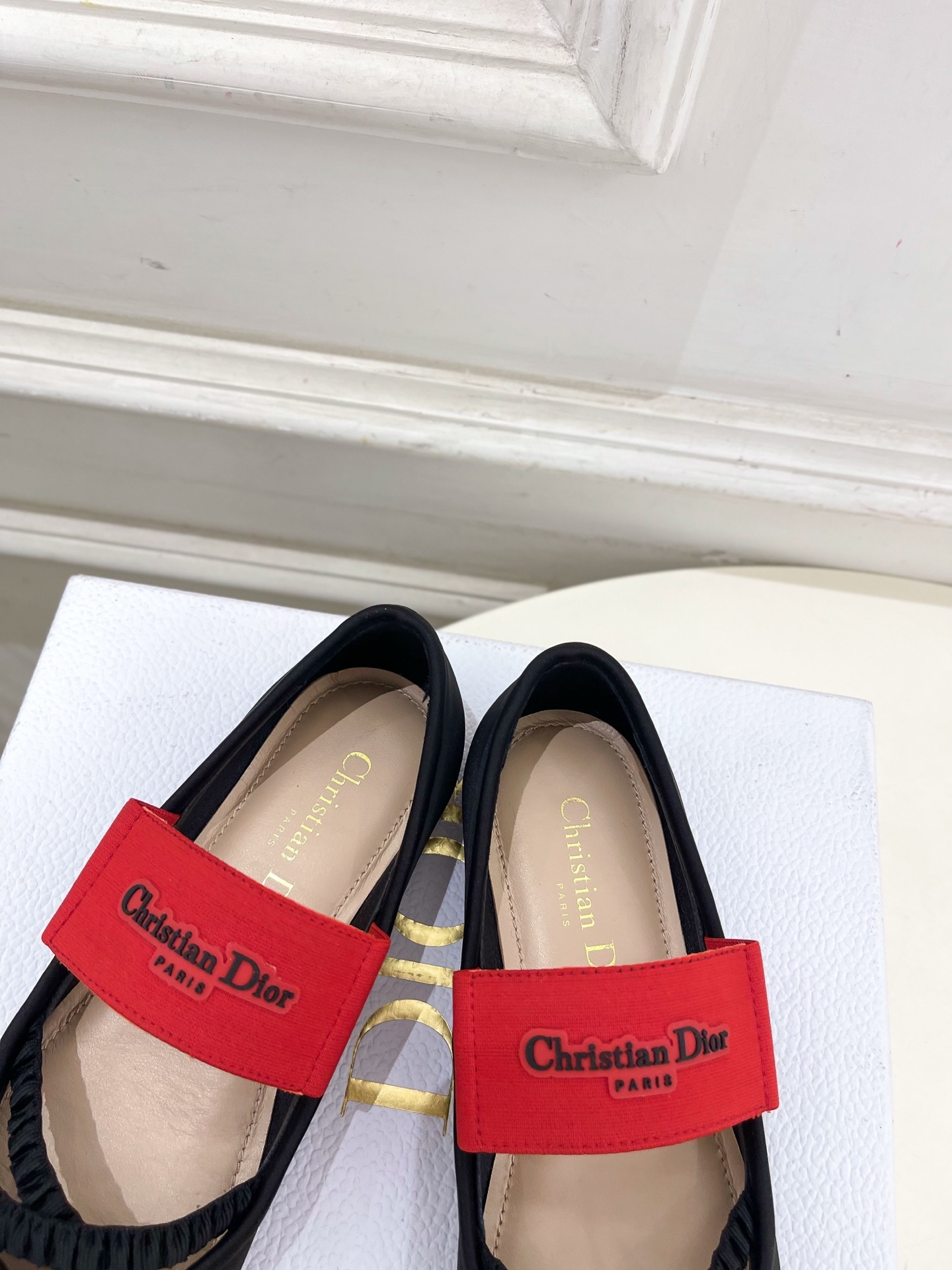Dior | 迪奥 25𝐬𝐬 🧡💚2025春夏新品 顶级版本⚠️专柜主打新款 Dior Shade字母弹