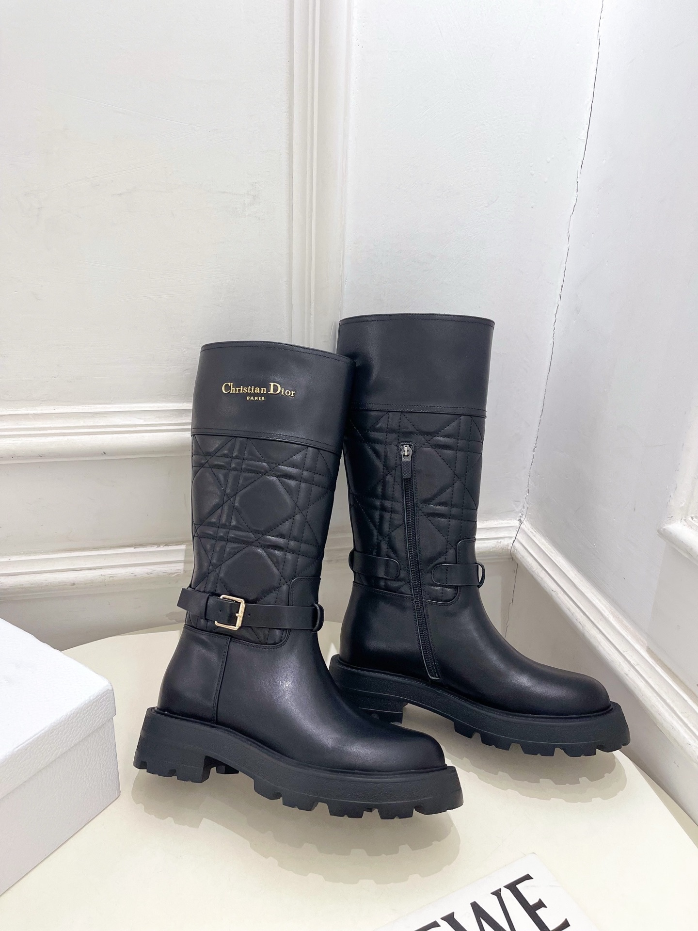 Dior | 迪奥 25𝐬𝐬🧡💚2025秋冬新品 顶级版本⚠️专柜主打新款D-Town科技面藤格纹长筒靴