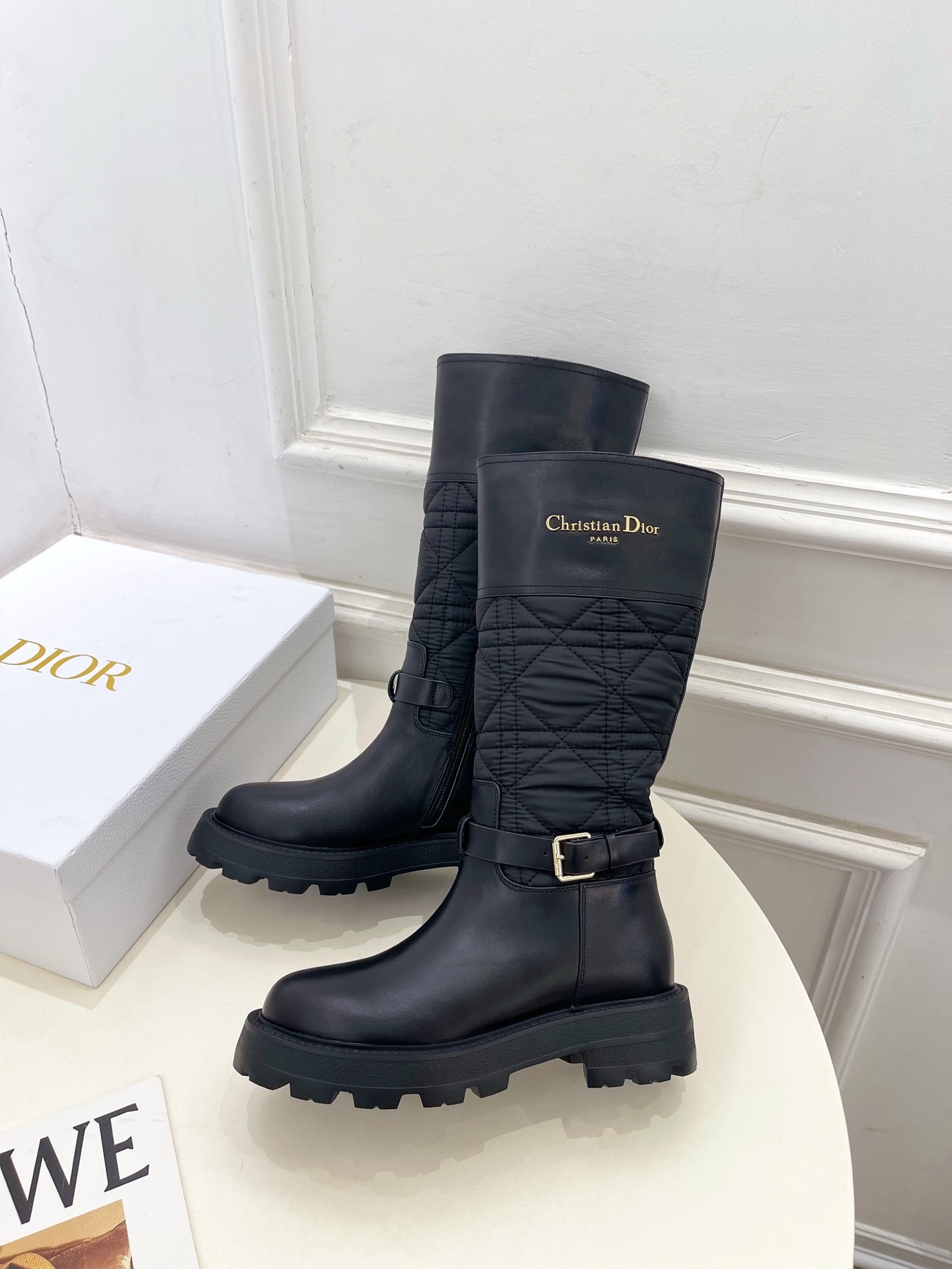 Dior | 迪奥 25𝐬𝐬🧡💚2025秋冬新品 顶级版本⚠️专柜主打新款D-Town科技面藤格纹长筒靴