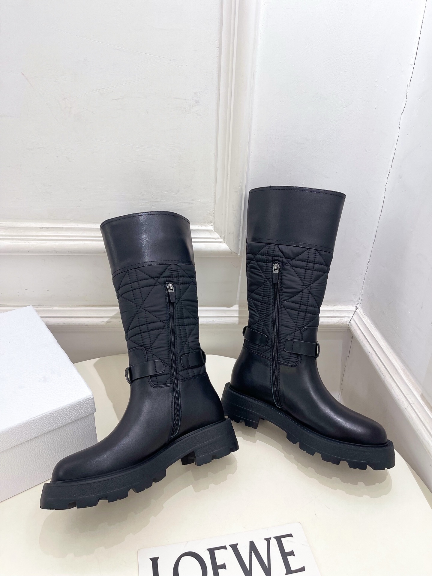 Dior | 迪奥 25𝐬𝐬🧡💚2025秋冬新品 顶级版本⚠️专柜主打新款D-Town科技面藤格纹长筒靴