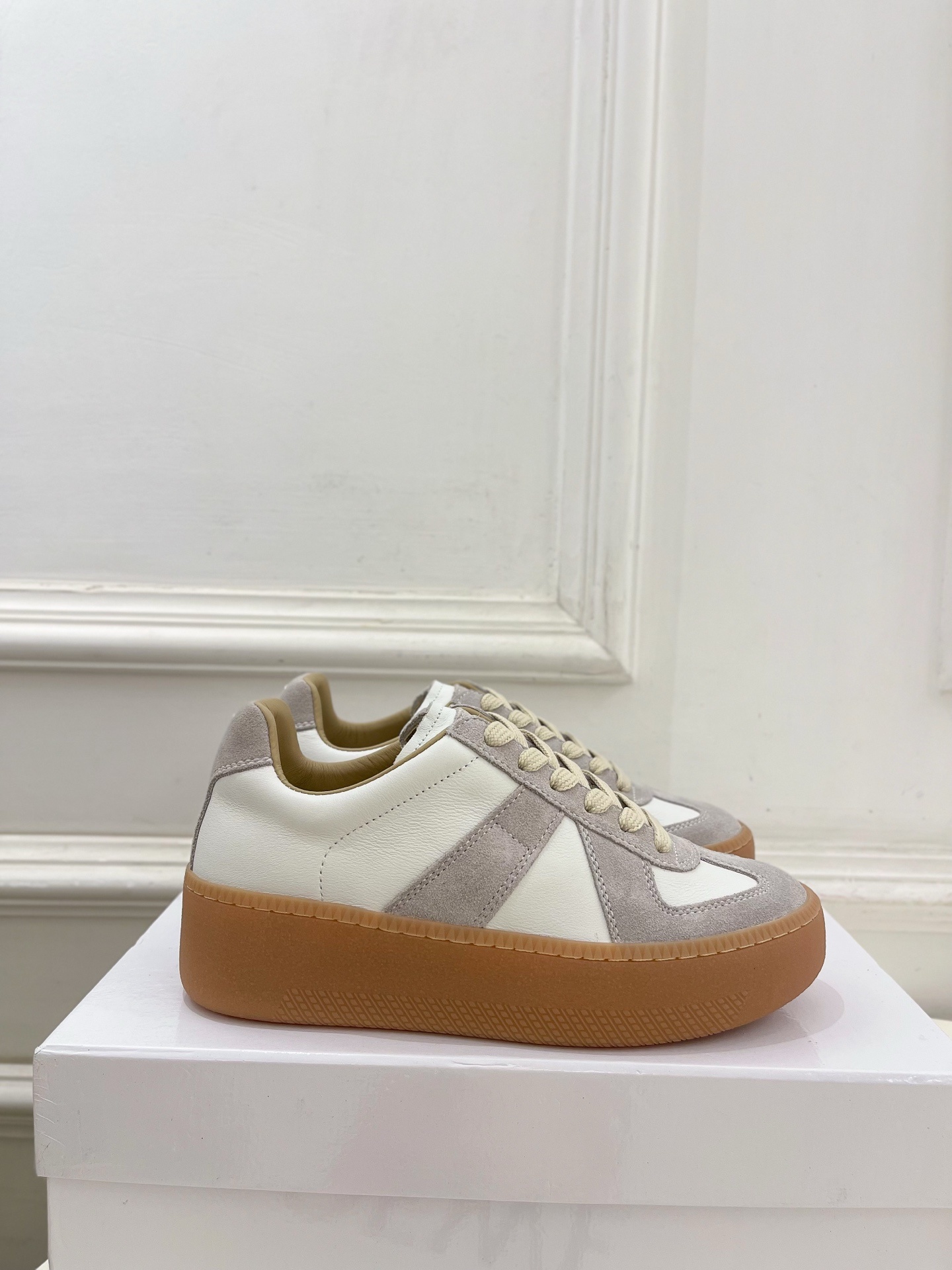 Maison Margiela· 马吉拉 2025ss 秋冬新品 厚底系带德训鞋休闲鞋—————————