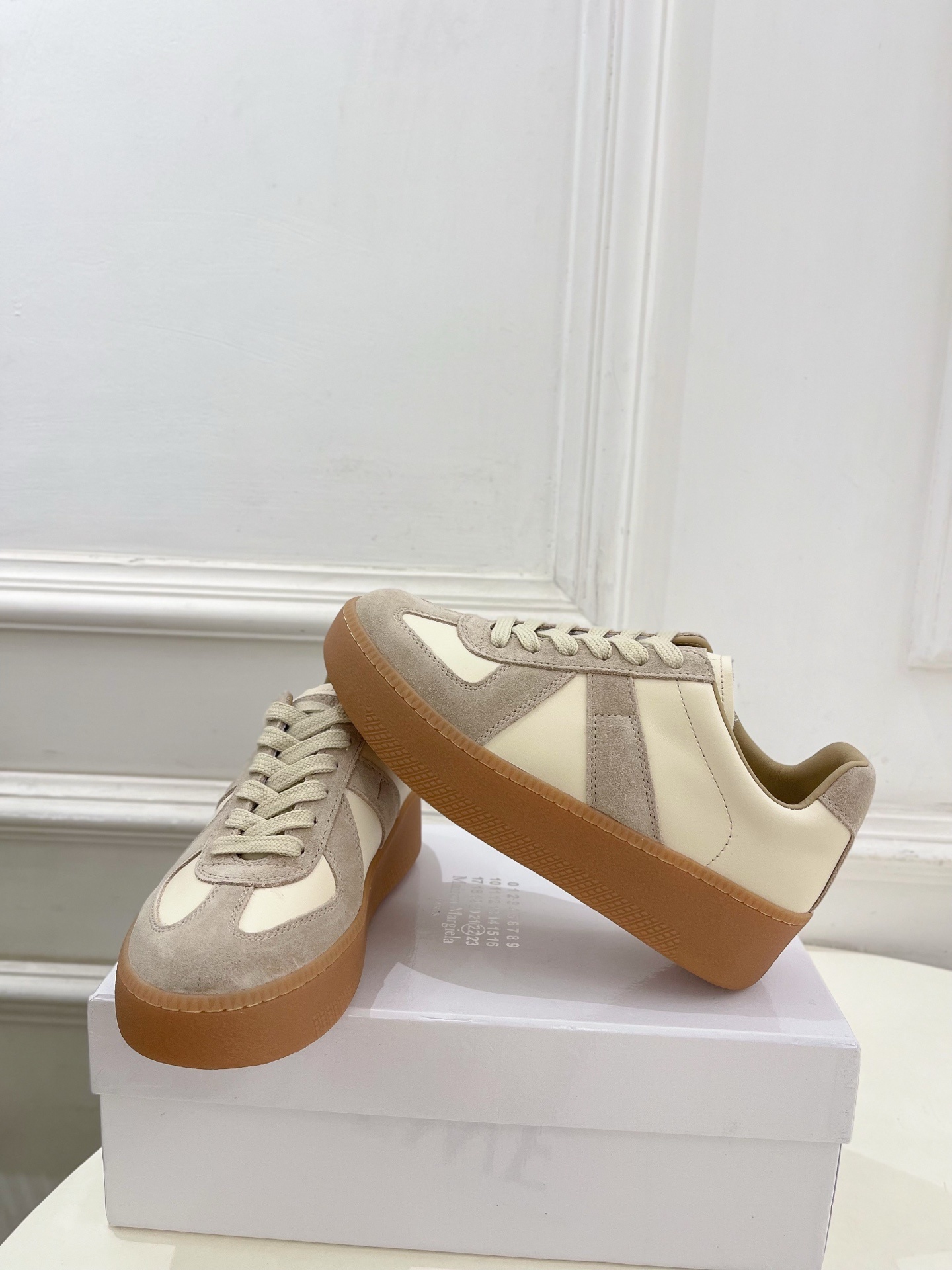 Maison Margiela· 马吉拉 2025ss 秋冬新品 厚底系带德训鞋休闲鞋—————————