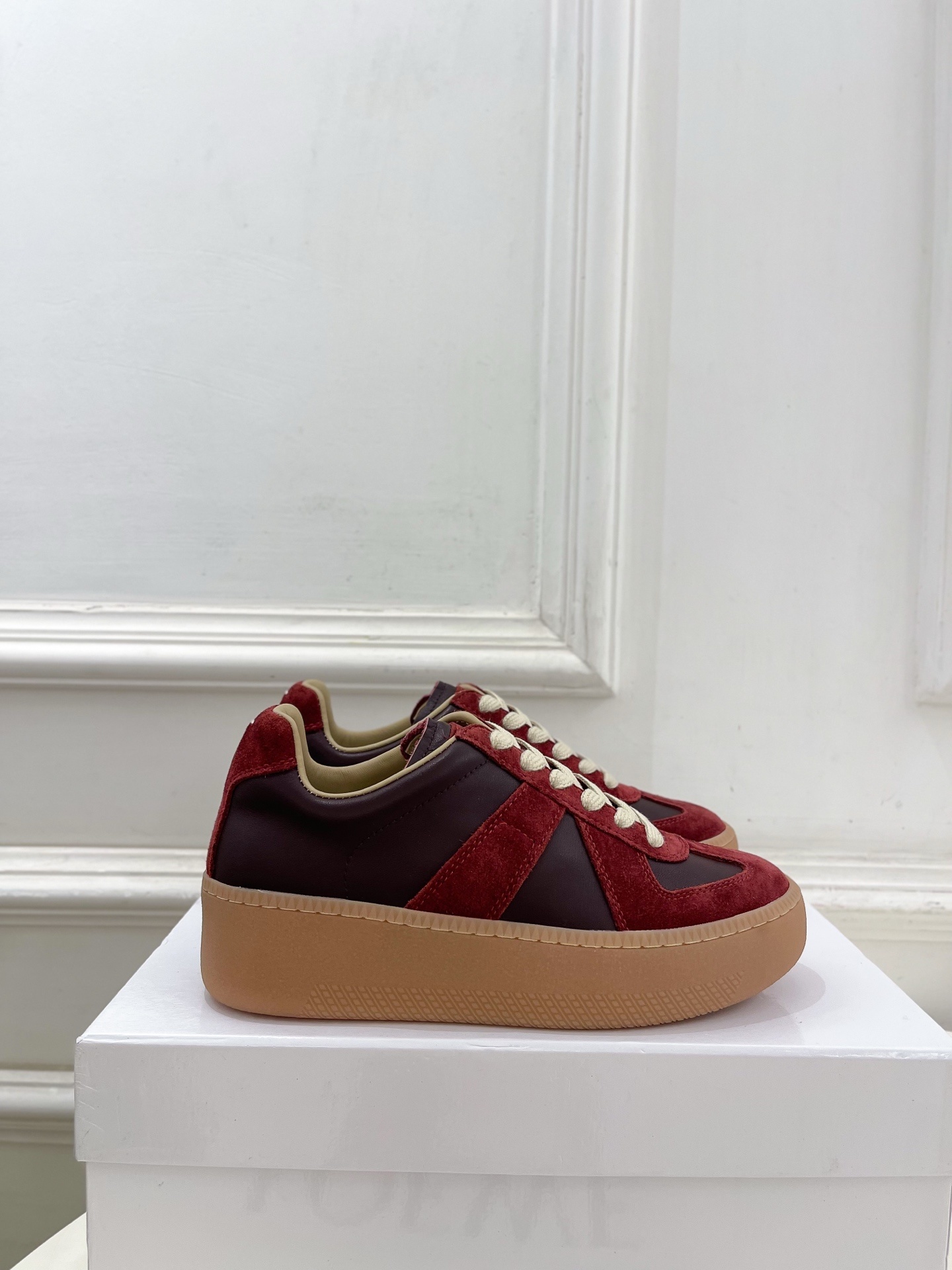 Maison Margiela· 马吉拉 2025ss 秋冬新品 厚底系带德训鞋休闲鞋—————————