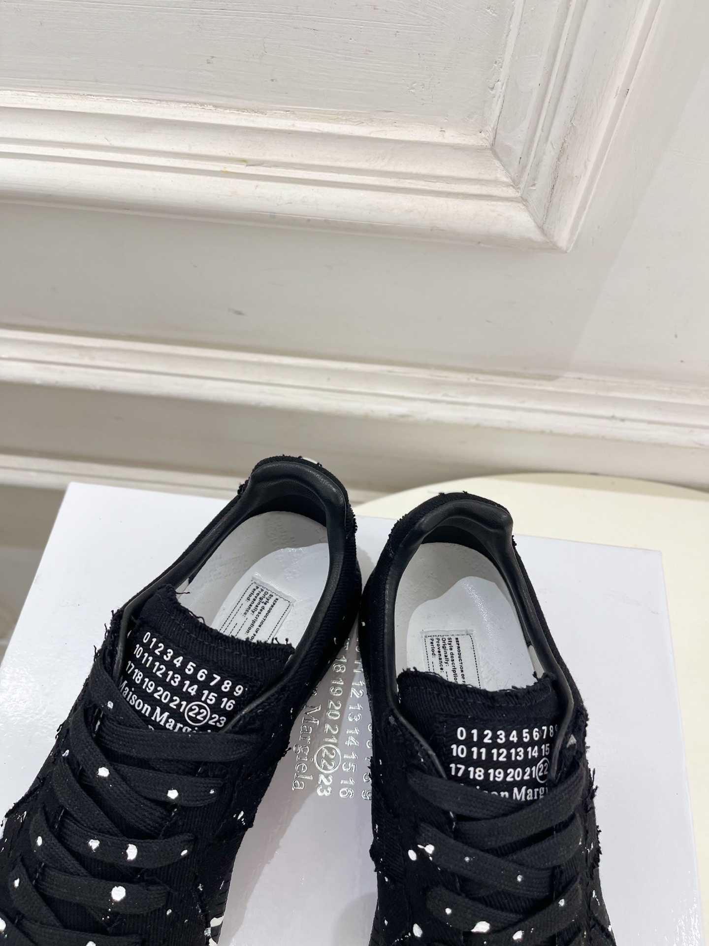 Maison Margiela· 马吉拉 2025ss 秋冬新品 涂鸦帆布德训鞋 休闲鞋————————