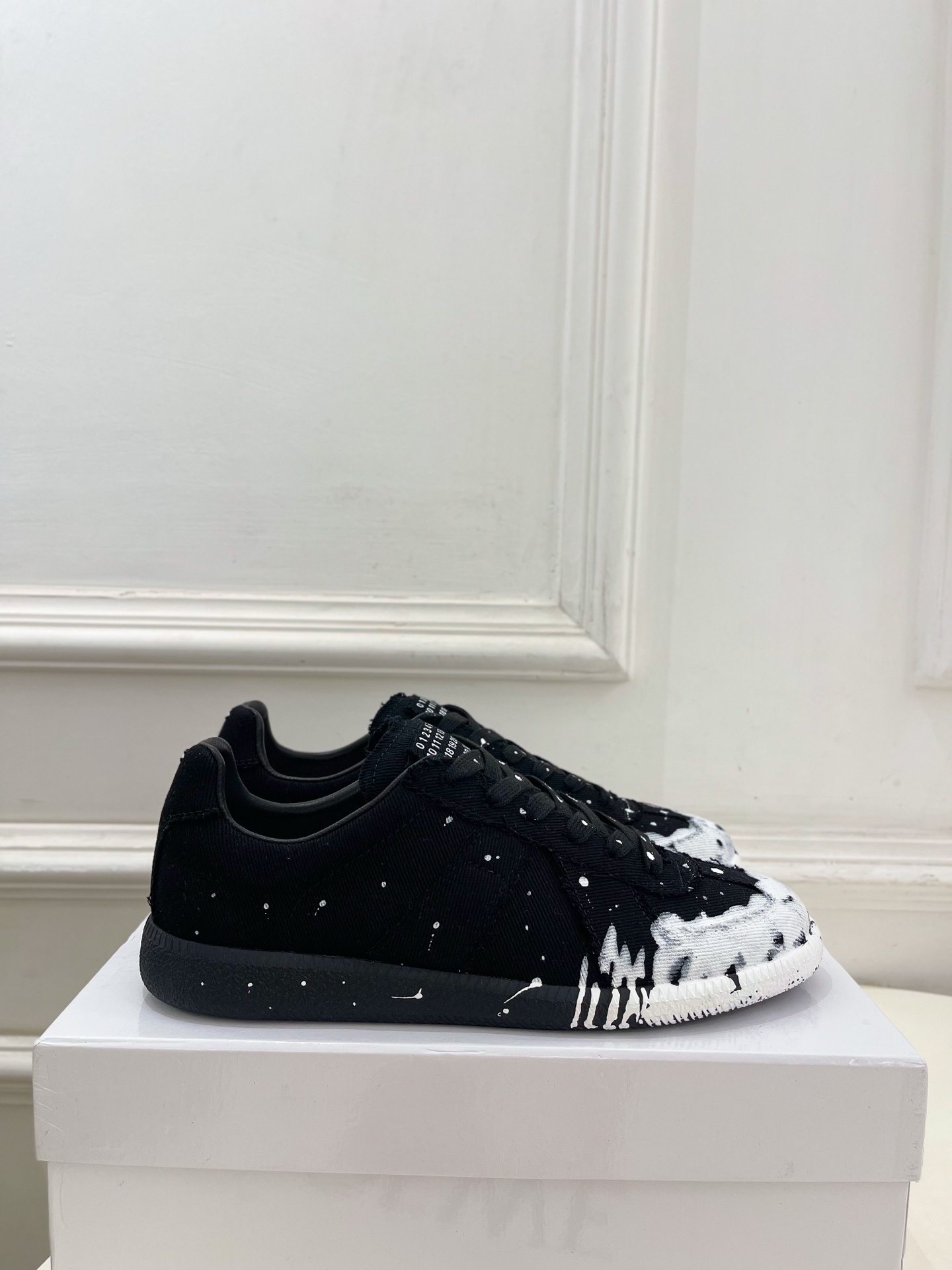 Maison Margiela· 马吉拉 2025ss 秋冬新品 涂鸦帆布德训鞋 休闲鞋————————