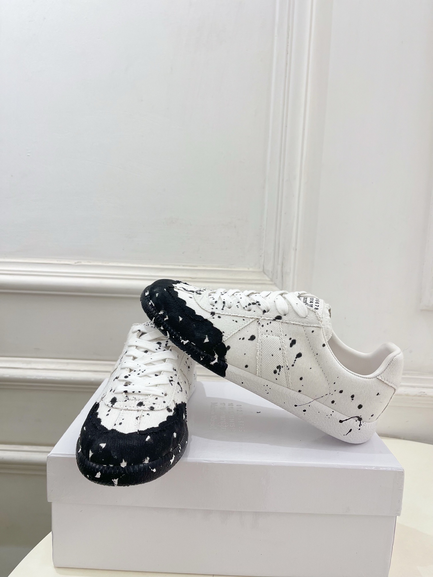 Maison Margiela· 马吉拉 2025ss 秋冬新品 涂鸦帆布德训鞋 休闲鞋————————