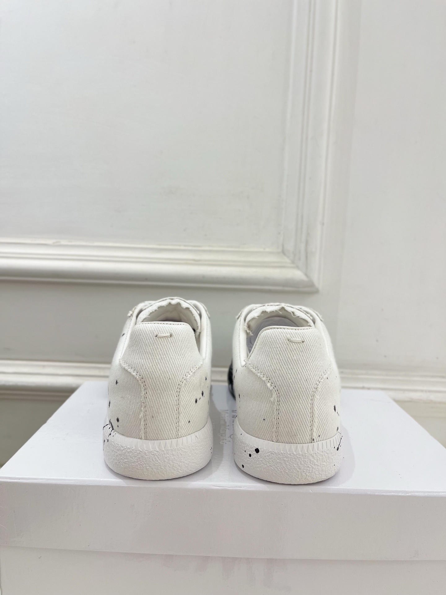 Maison Margiela· 马吉拉 2025ss 秋冬新品 涂鸦帆布德训鞋 休闲鞋————————