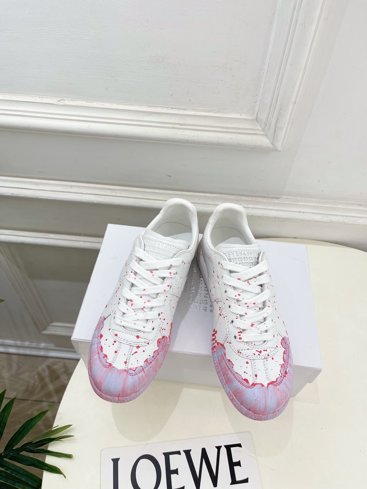Maison Margiela· 马吉拉 2025ss 秋冬新品 涂鸦皮面德训鞋 休闲鞋————————