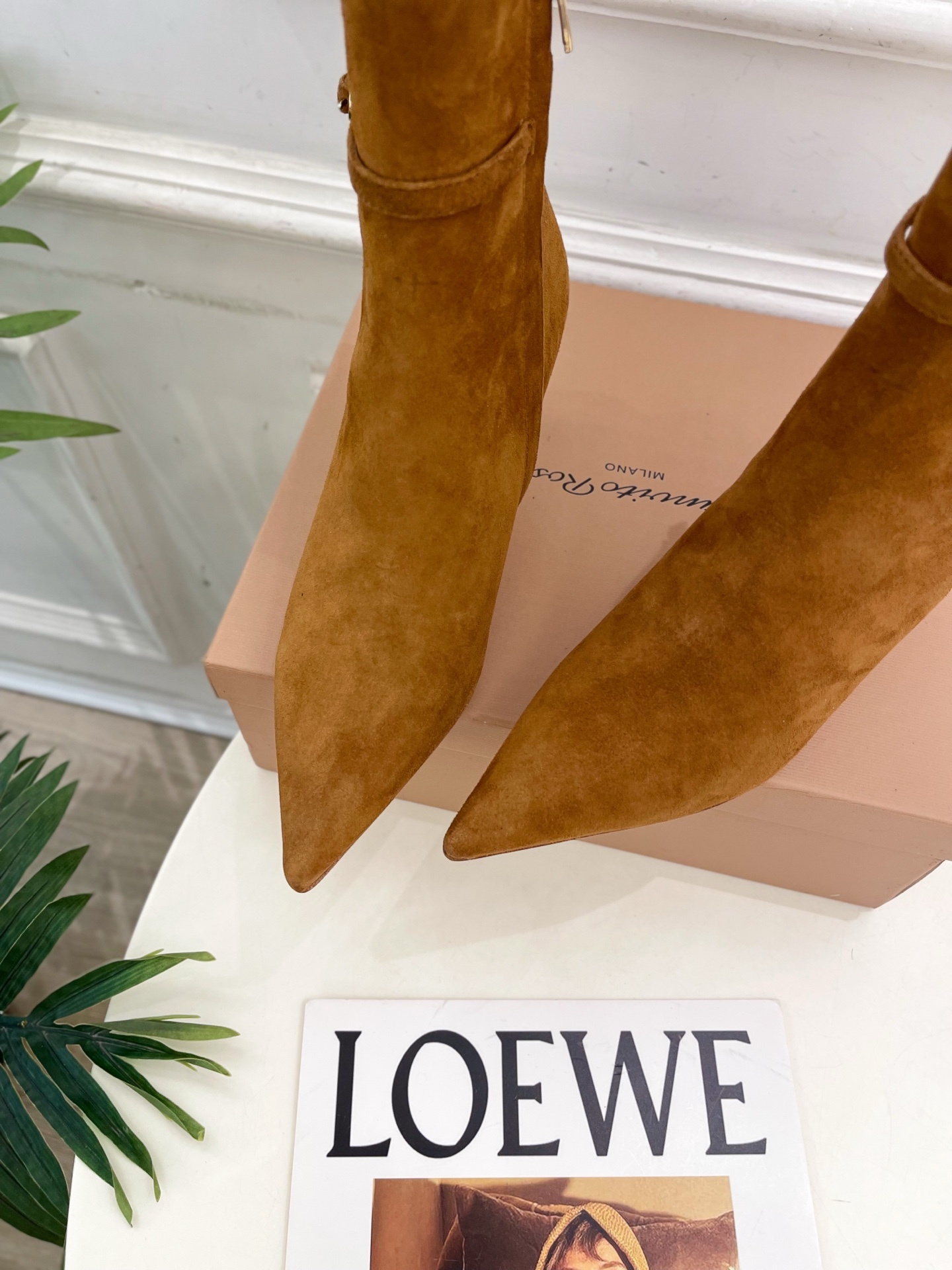 Gianvito Rossi|吉安维托·罗西 25𝐬𝐬2025秋冬新品 GR侧拉链尖头小猫跟短靴 火爆上