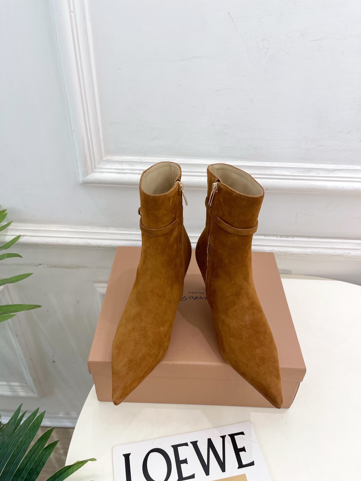 Gianvito Rossi|吉安维托·罗西 25𝐬𝐬2025秋冬新品 GR侧拉链尖头小猫跟短靴 火爆上