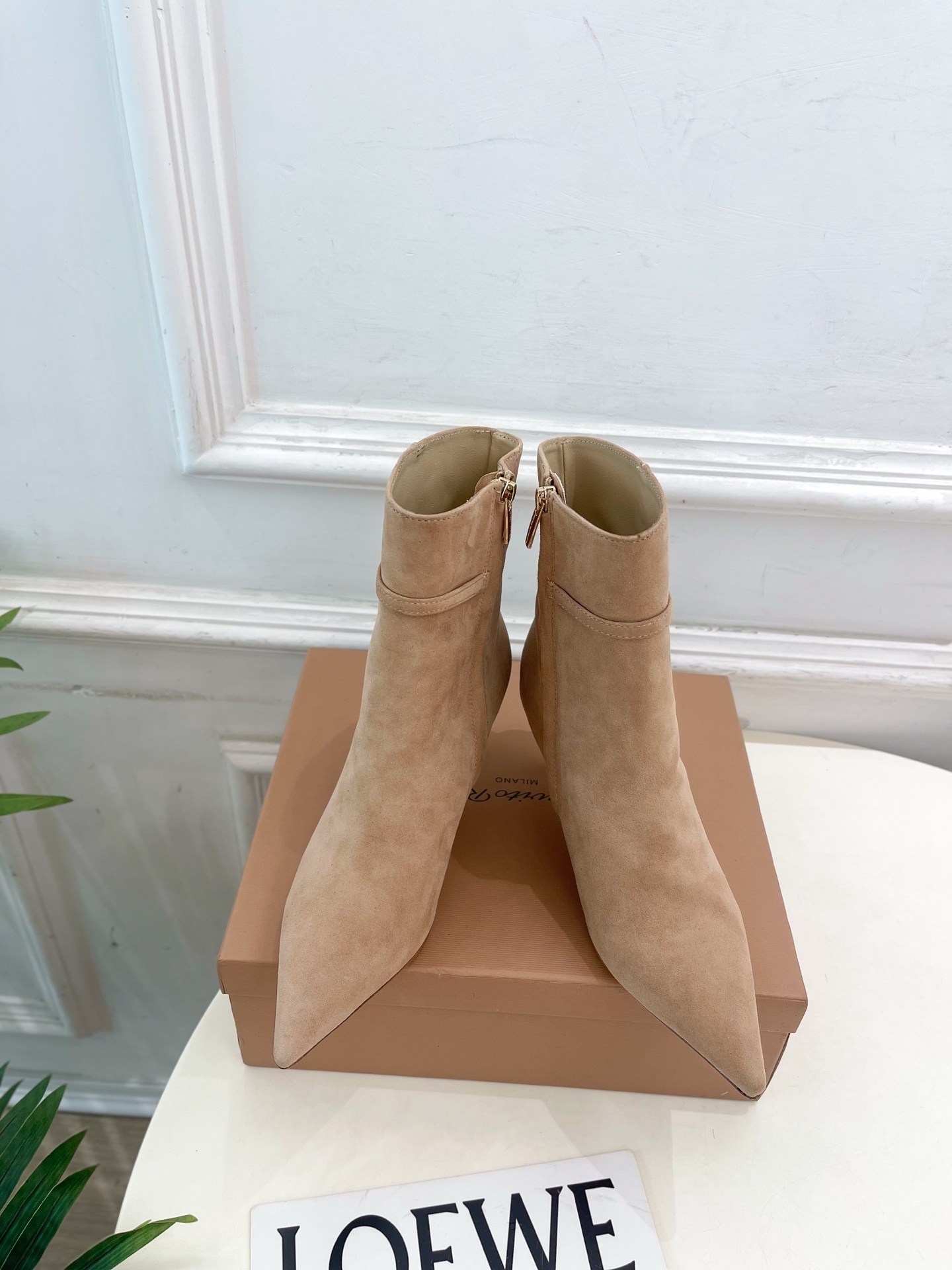 Gianvito Rossi|吉安维托·罗西 25𝐬𝐬2025秋冬新品 GR侧拉链尖头小猫跟短靴 火爆上