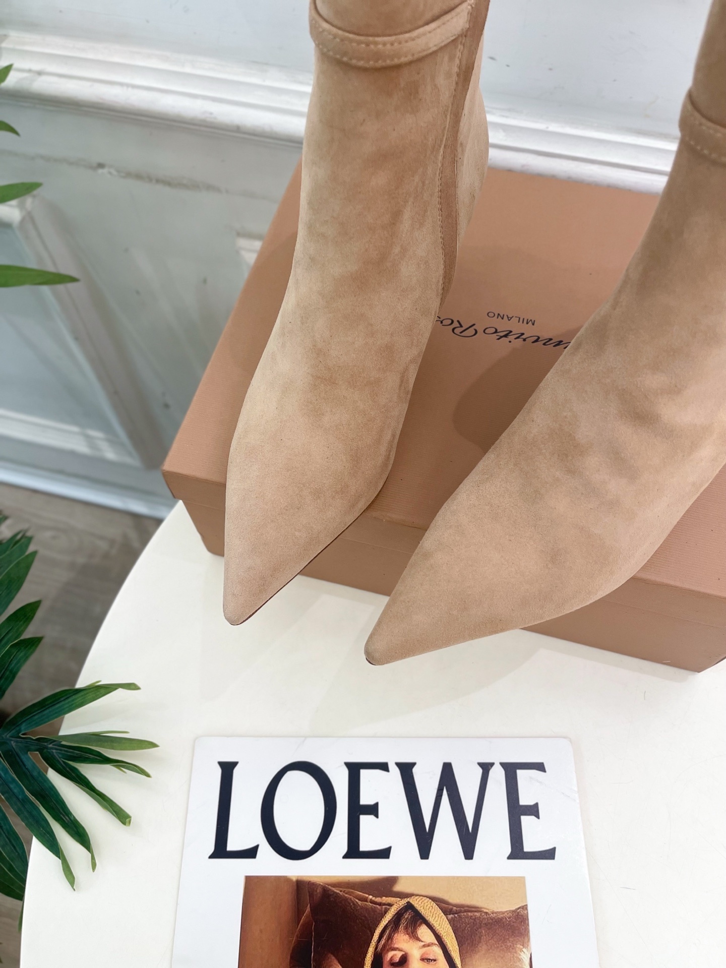 Gianvito Rossi|吉安维托·罗西 25𝐬𝐬2025秋冬新品 GR侧拉链尖头小猫跟短靴 火爆上