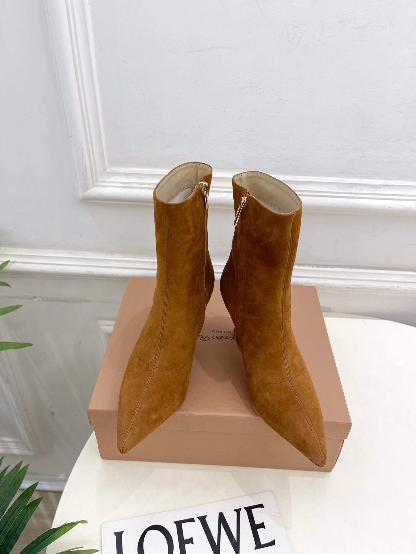 Gianvito Rossi|吉安维托·罗西 25𝐬𝐬2025秋冬新品 GR侧拉链尖头高跟短靴 火爆上新