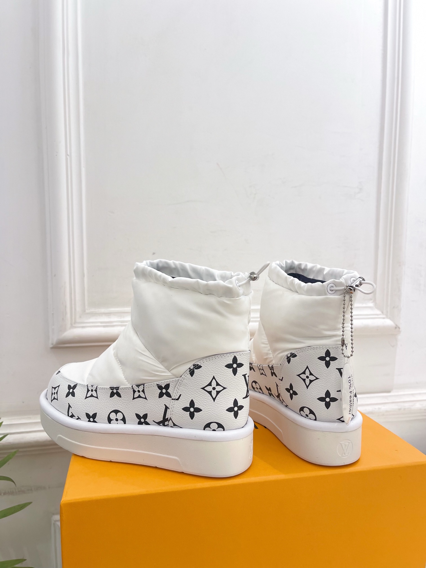 LV | 路易威登 25𝐬𝐬 🧡💚2025秋冬新品 顶级版本⚠️专柜主打最新款LV 老花羽绒雪地靴 硬货