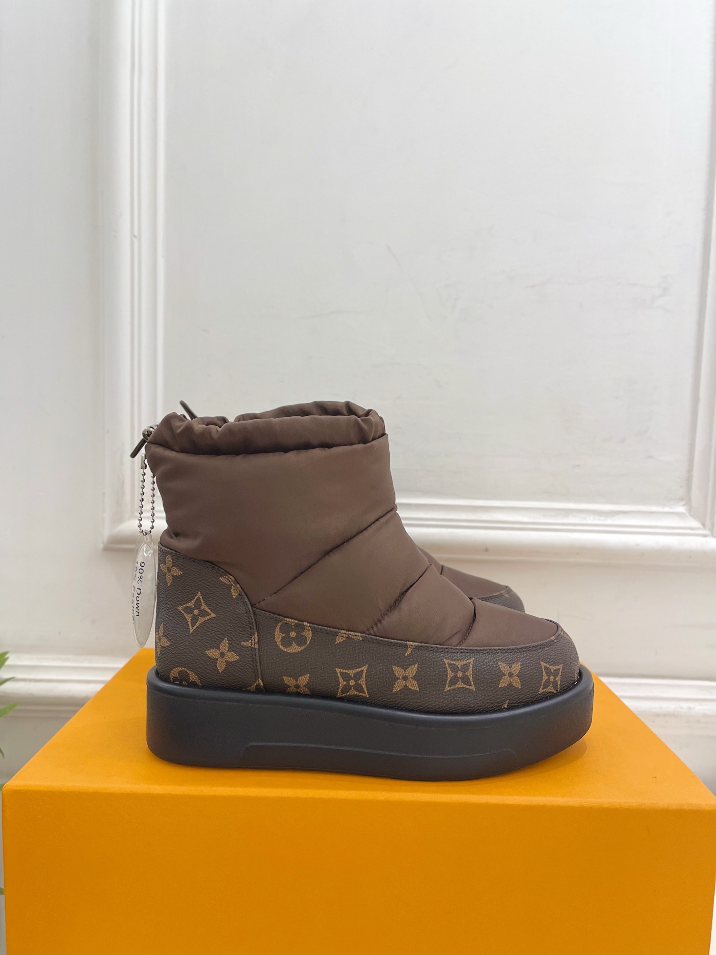 LV | 路易威登 25𝐬𝐬 🧡💚2025秋冬新品 顶级版本⚠️专柜主打最新款LV 老花羽绒雪地靴 硬货