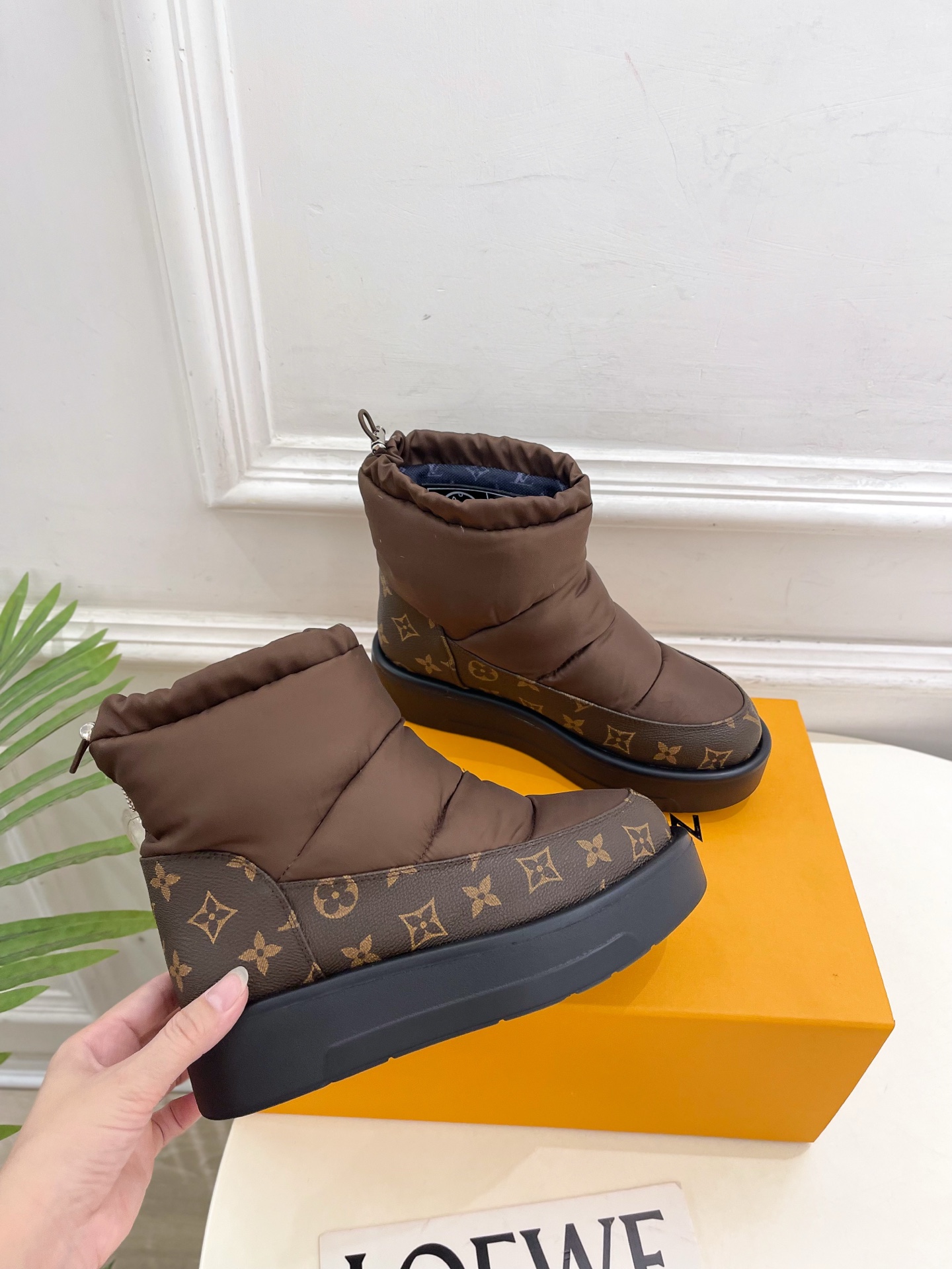 LV | 路易威登 25𝐬𝐬 🧡💚2025秋冬新品 顶级版本⚠️专柜主打最新款LV 老花羽绒雪地靴 硬货