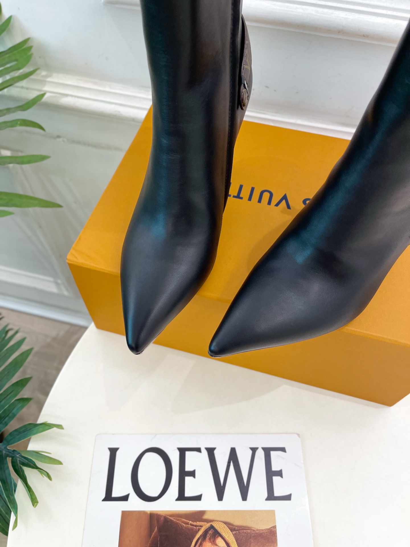 LV | 路易威登 25𝐬𝐬🧡💚2025秋冬新品 顶级版本⚠️专柜主打最新款 LEGACY 及踝靴尖头高