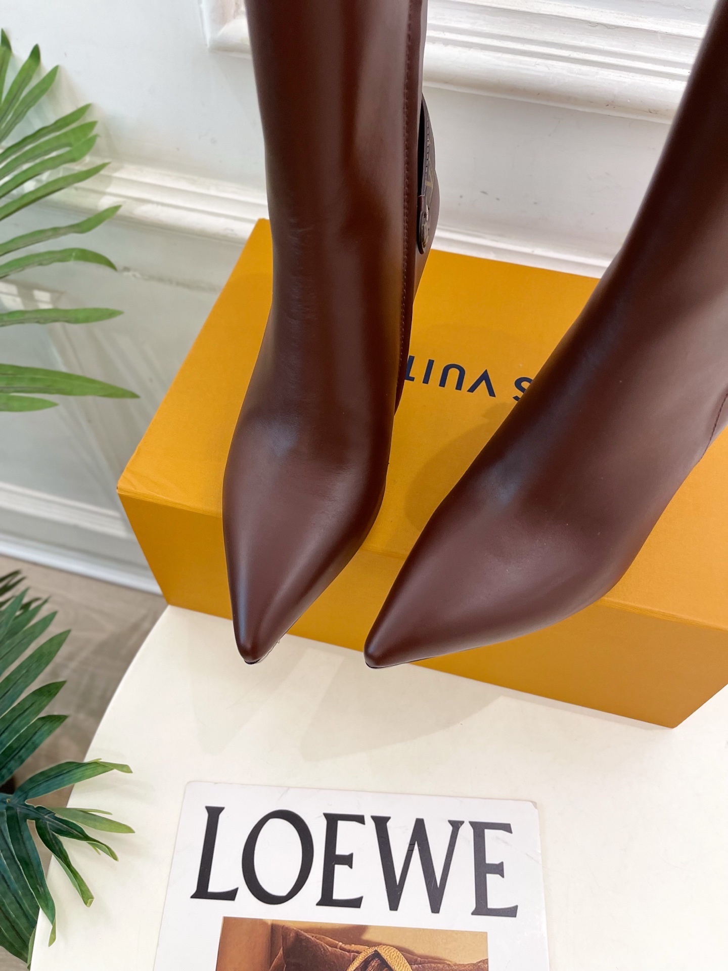 LV | 路易威登 25𝐬𝐬🧡💚2025秋冬新品 顶级版本⚠️专柜主打最新款 LEGACY 及踝靴尖头高