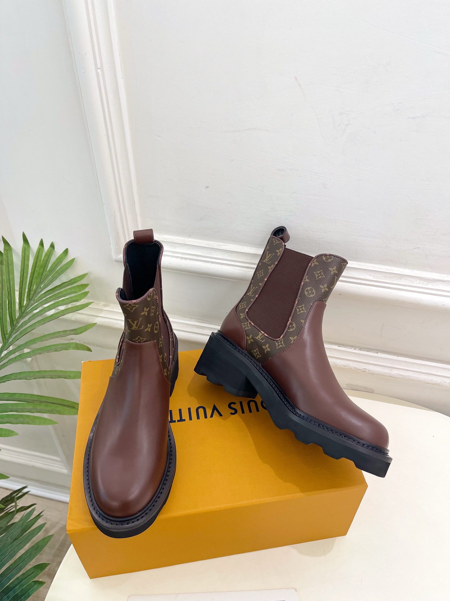 LV | 路易威登 25𝐬𝐬🧡💚2025秋冬新品 顶级版本⚠️专柜主打最新款 LV BEAUBOURG 