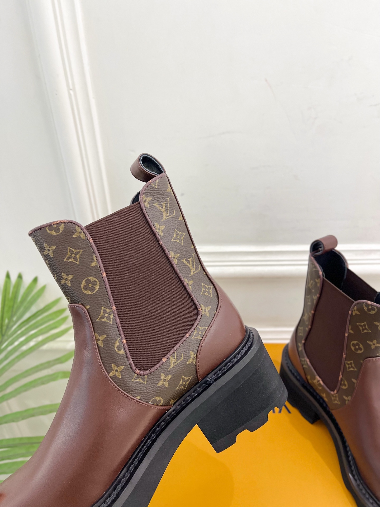 LV | 路易威登 25𝐬𝐬🧡💚2025秋冬新品 顶级版本⚠️专柜主打最新款 LV BEAUBOURG 