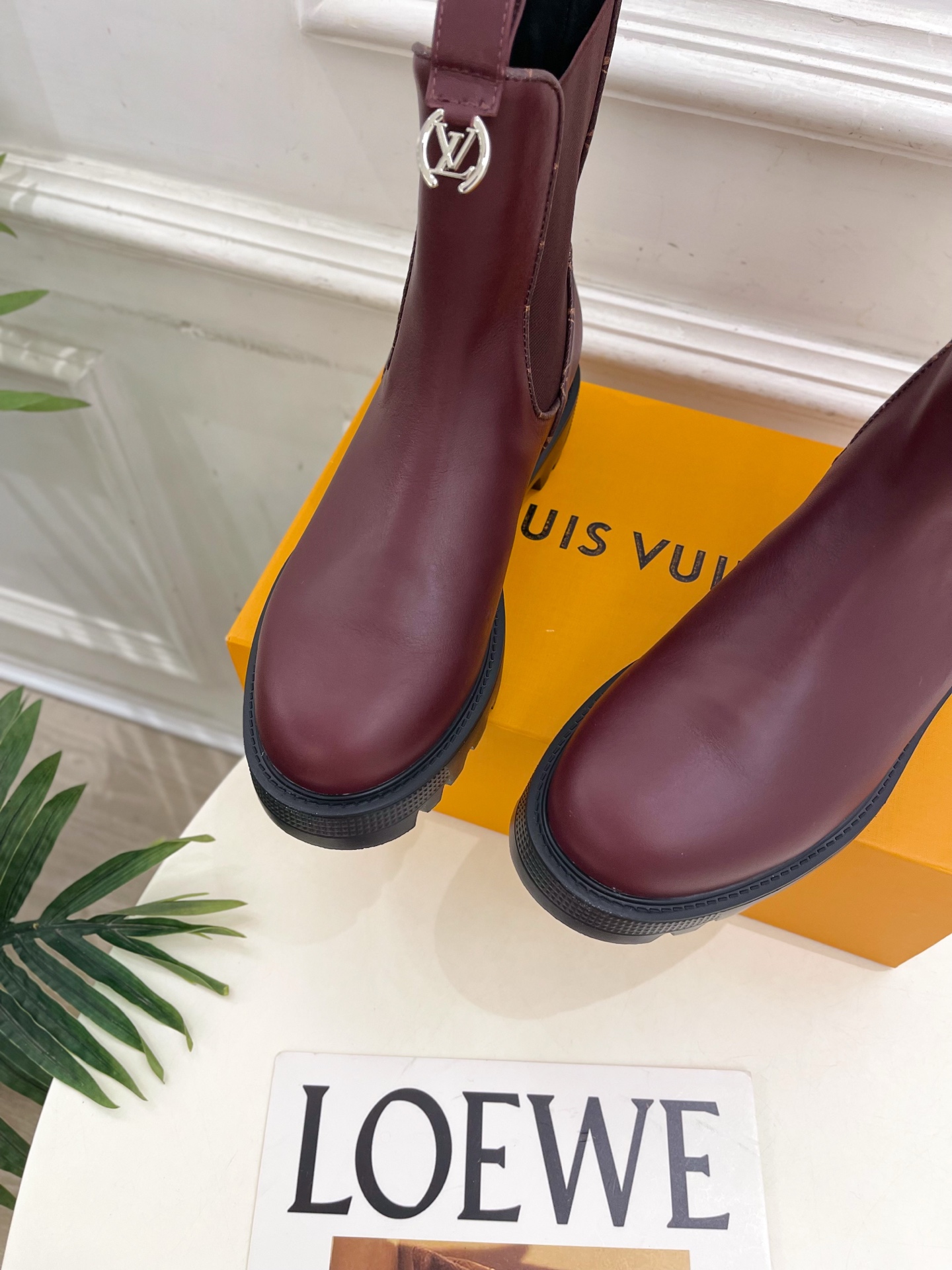 LV | 路易威登 25𝐬𝐬🧡💚2025秋冬新品 顶级版本⚠️专柜主打最新款 经典老花切尔西短靴 硬货上