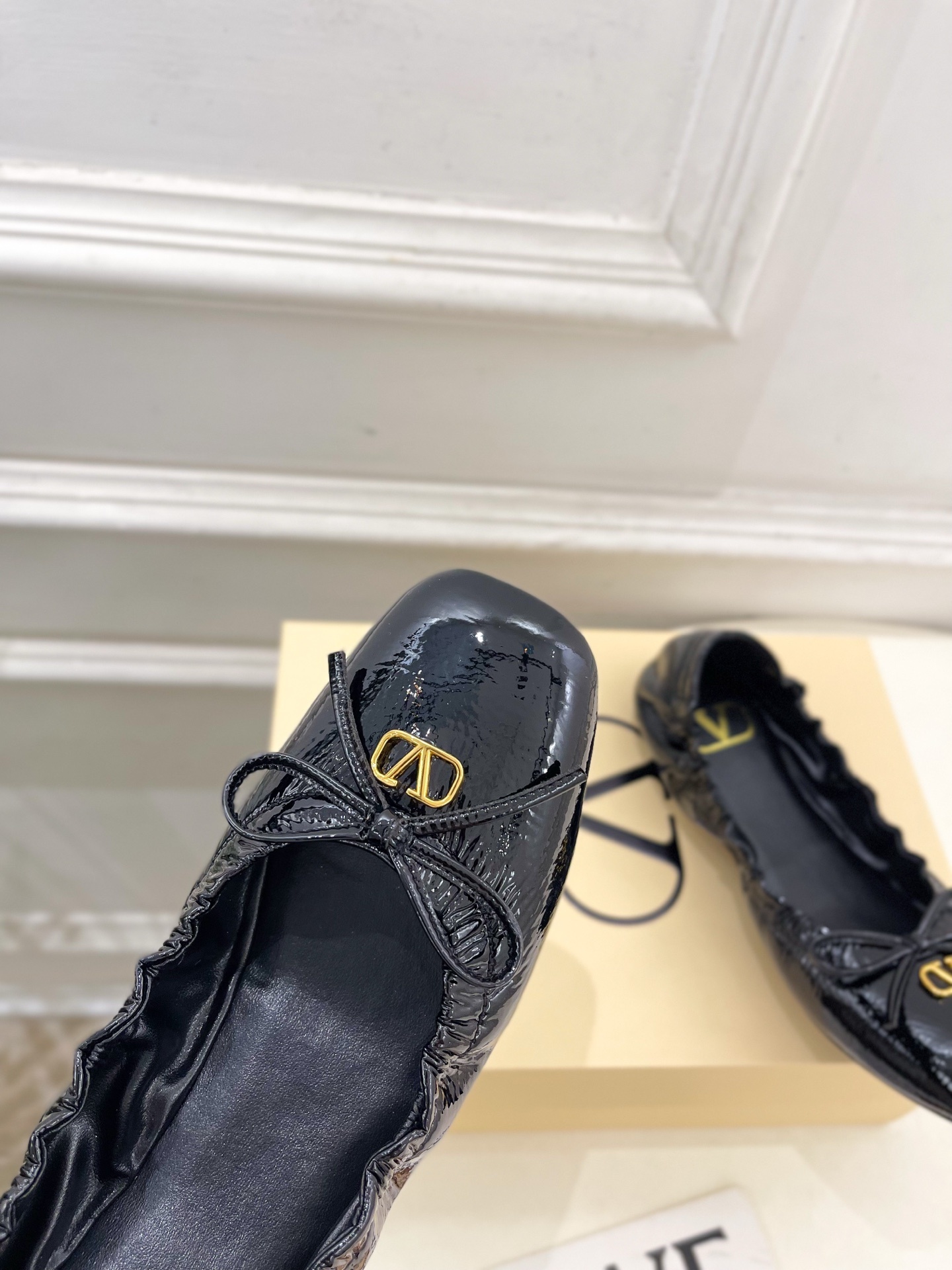 Valentino 华伦天奴 2025秋冬新品 VT蝴蝶结平底芭蕾舞鞋上新☑️—————————————