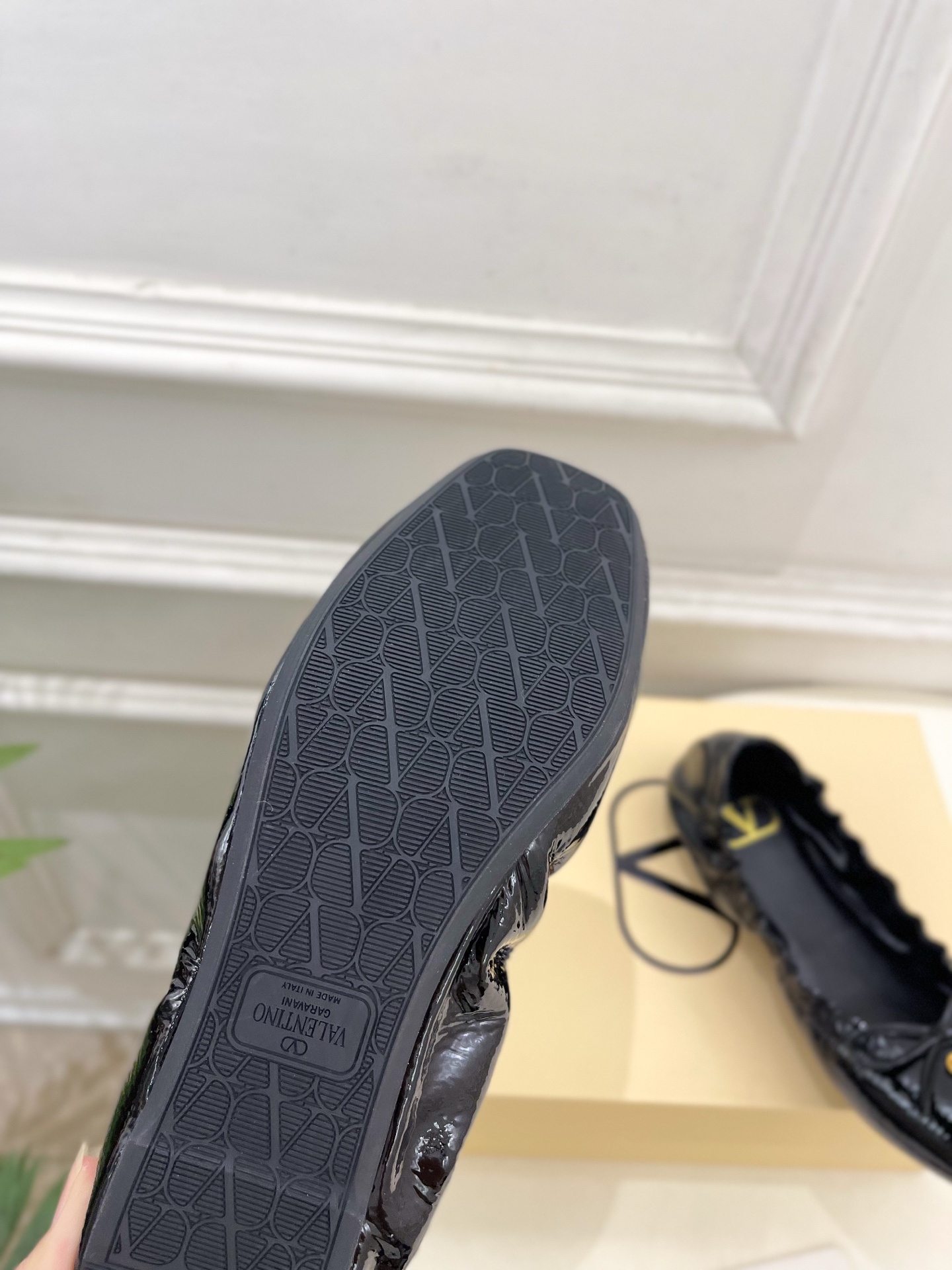 Valentino 华伦天奴 2025秋冬新品 VT蝴蝶结平底芭蕾舞鞋上新☑️—————————————
